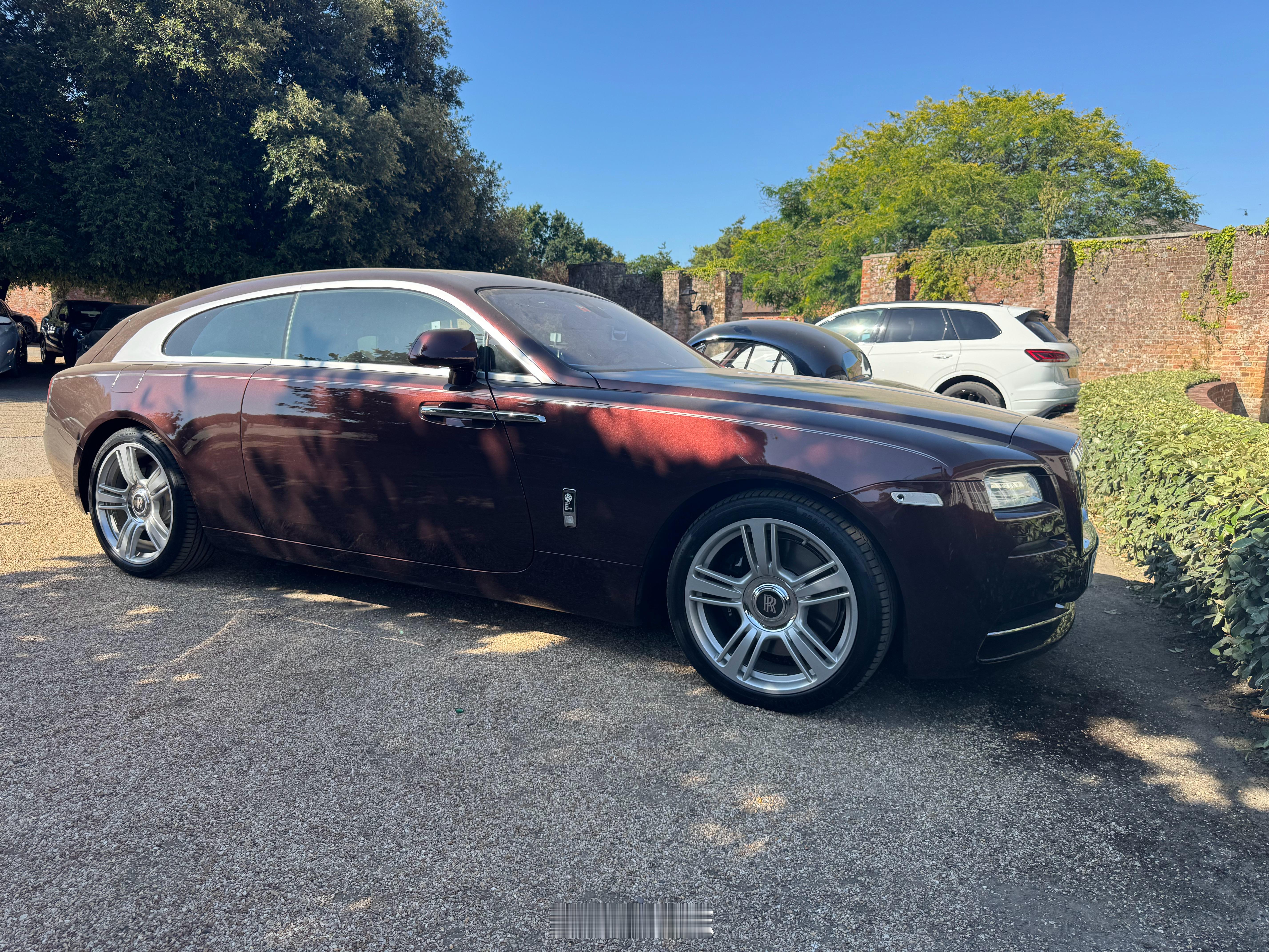 大惊喜！全球限量7台的Silver Spectre Shooting Brake