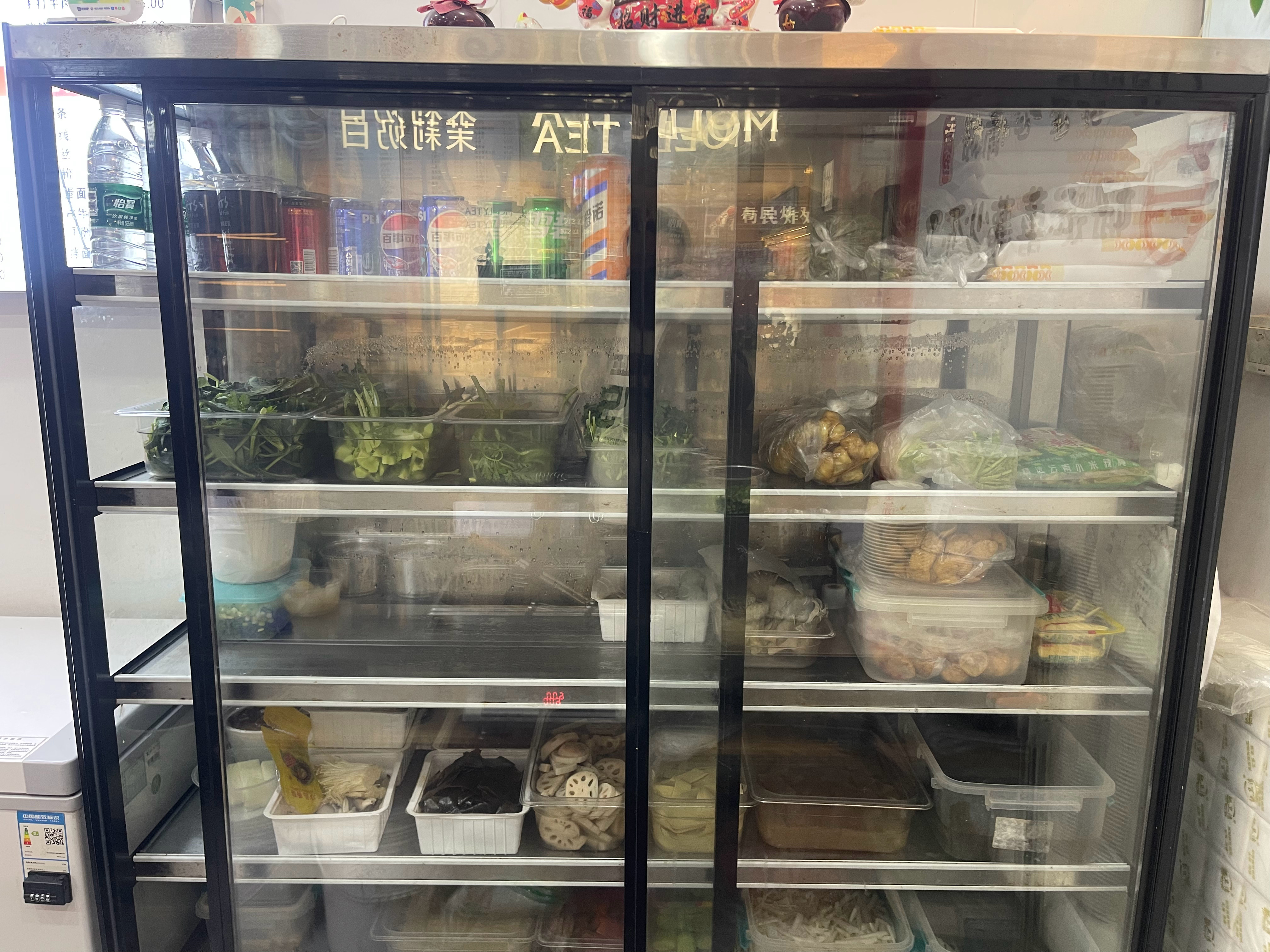 我老姐的店终于开张啦！荆州沙市女人街麻辣烫落户武汉经开万达广场！8小时熬制的汤底