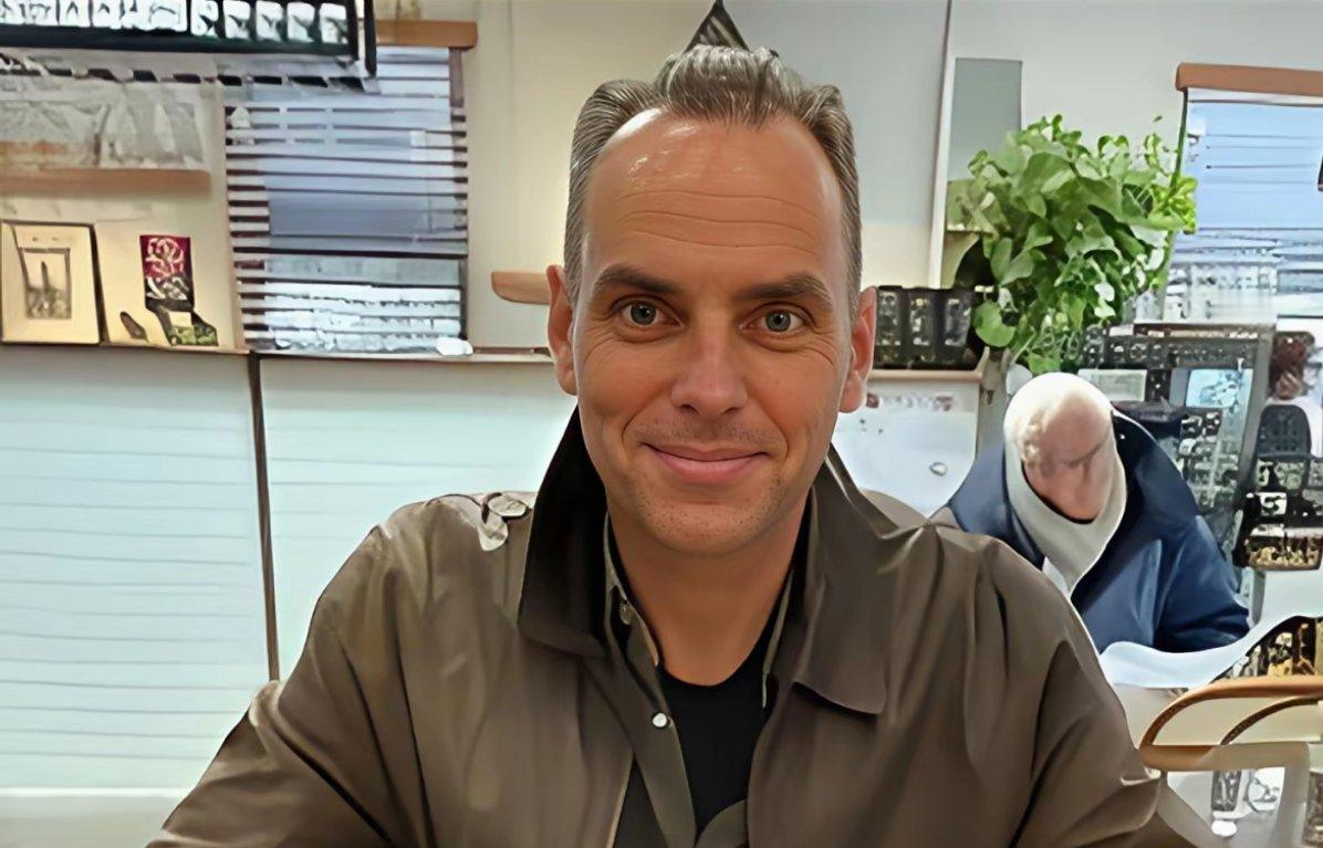 被设局诱骗回国的中国外籍飞行员教官杜根将引渡美国受审！ 