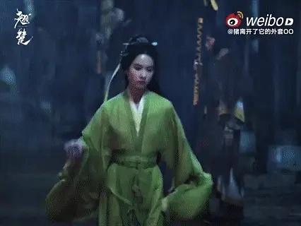 都吹她学历高头脑好，可是一来脸让人看着就不舒服，二来演戏也没演的多明白……不知道