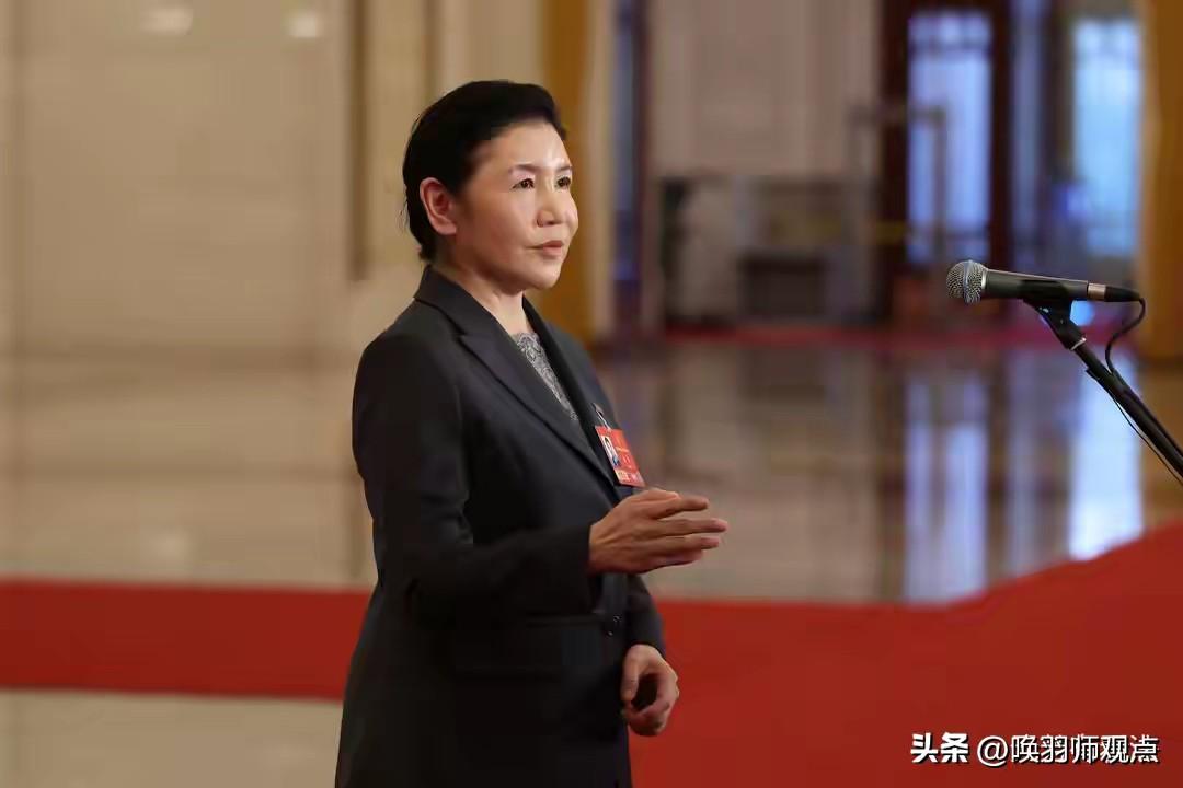 国家立法“止卷”：打工人，以后不用再拼低价了

3月12日，司法部部长贺荣透露，