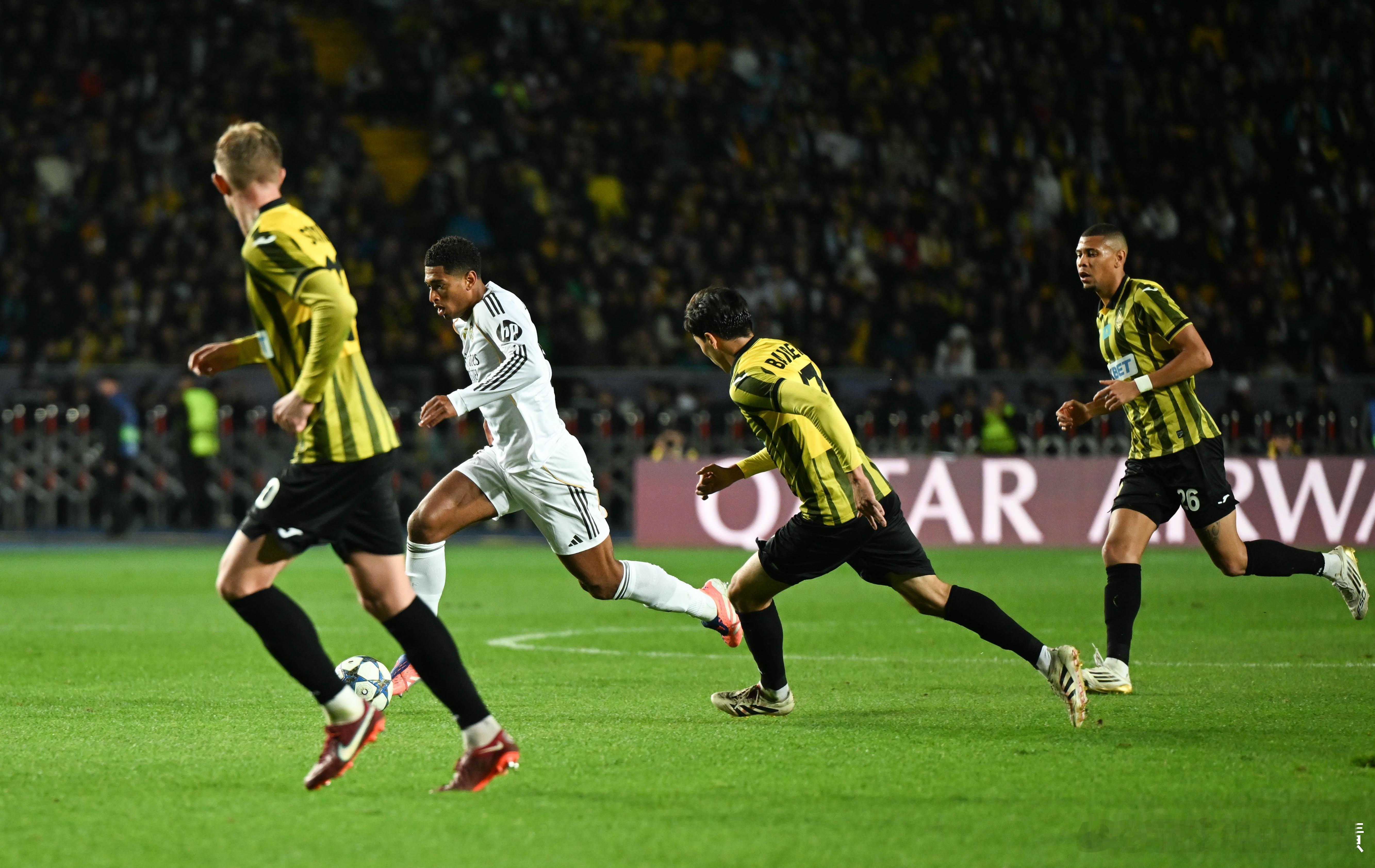 周三 欧冠看法006 本菲卡vs皇马 综合赛事背景、近期状态、阵容实力、战术博弈