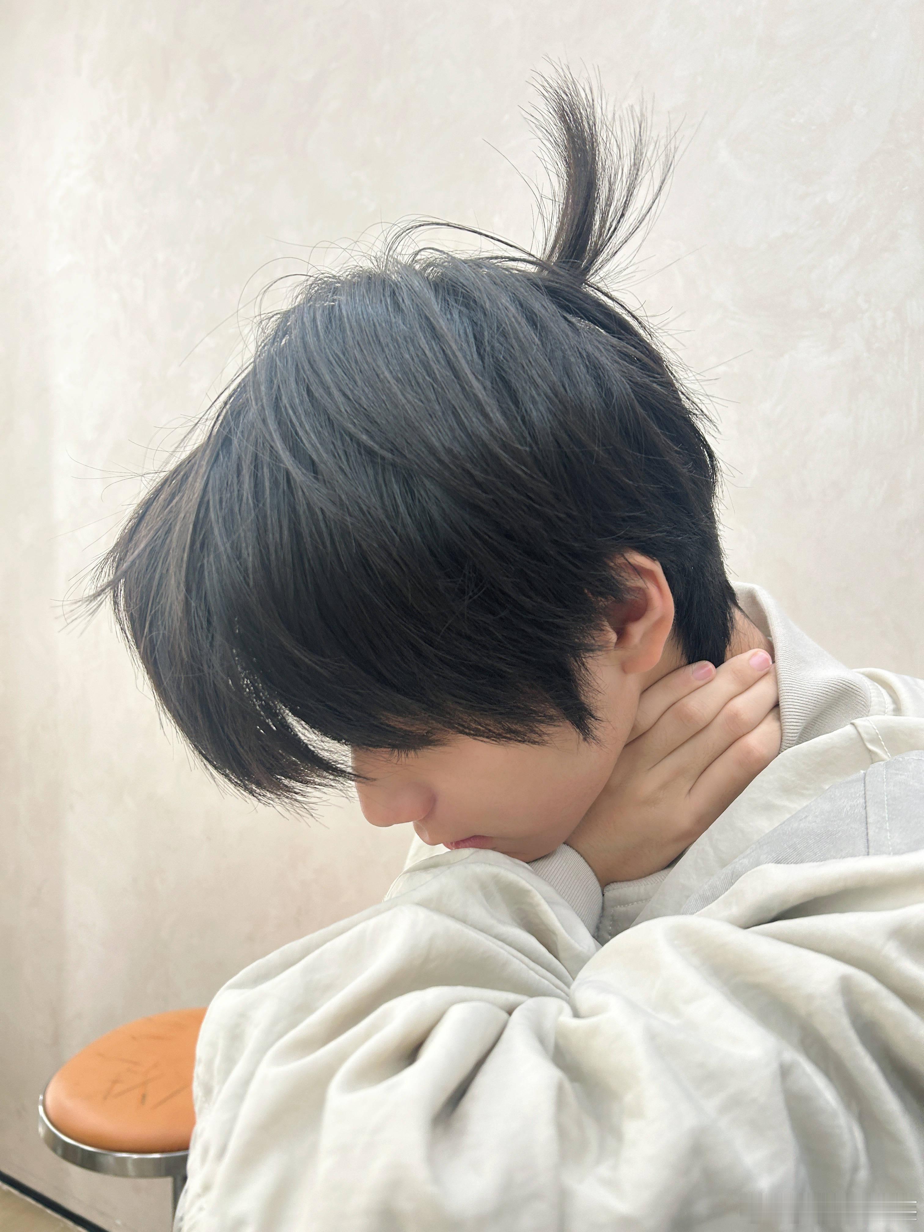 我就想问问这个王橹杰怎么这么帅 