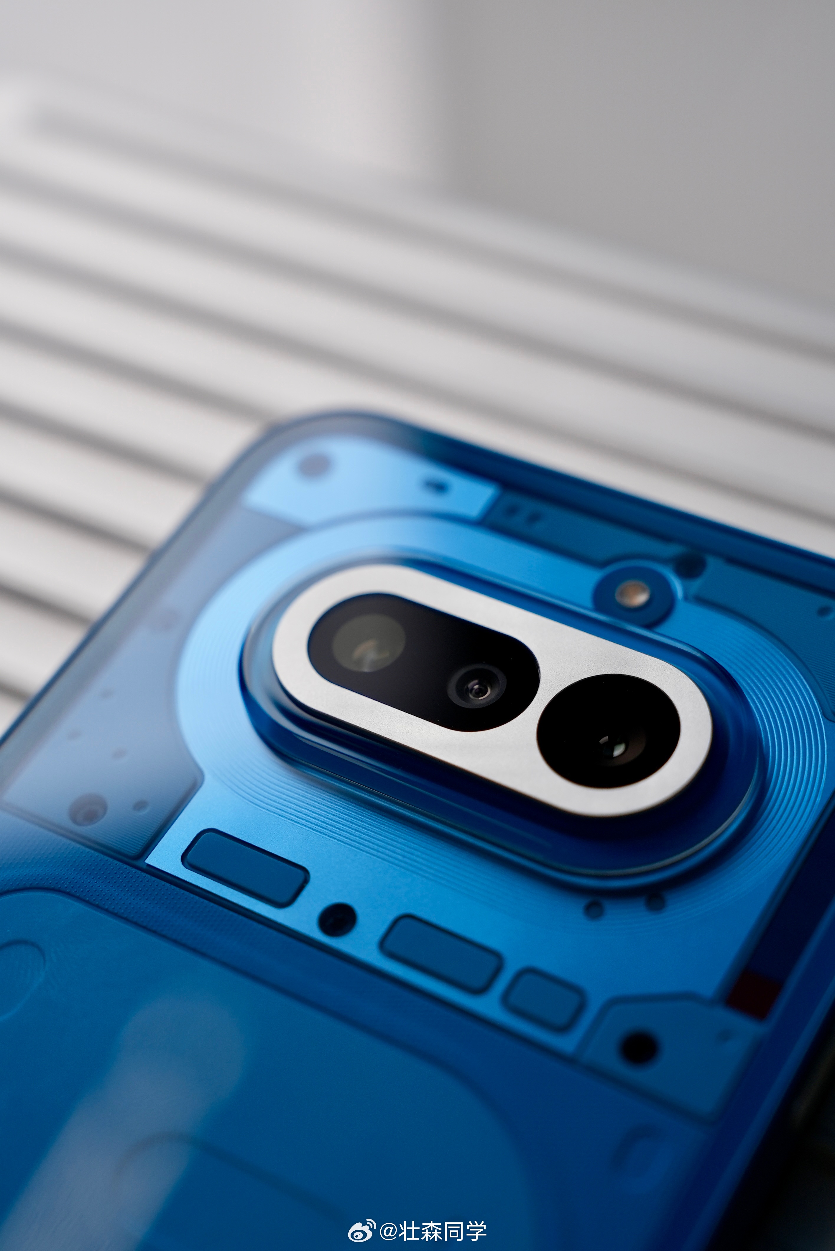 nothing 产品的设计真的很绝