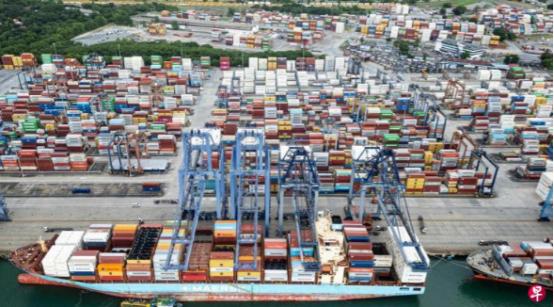 我国对巴拿马的反击行动开始了？据彭博社最新报道，巴拿马方面强行接管中国企业在巴拿