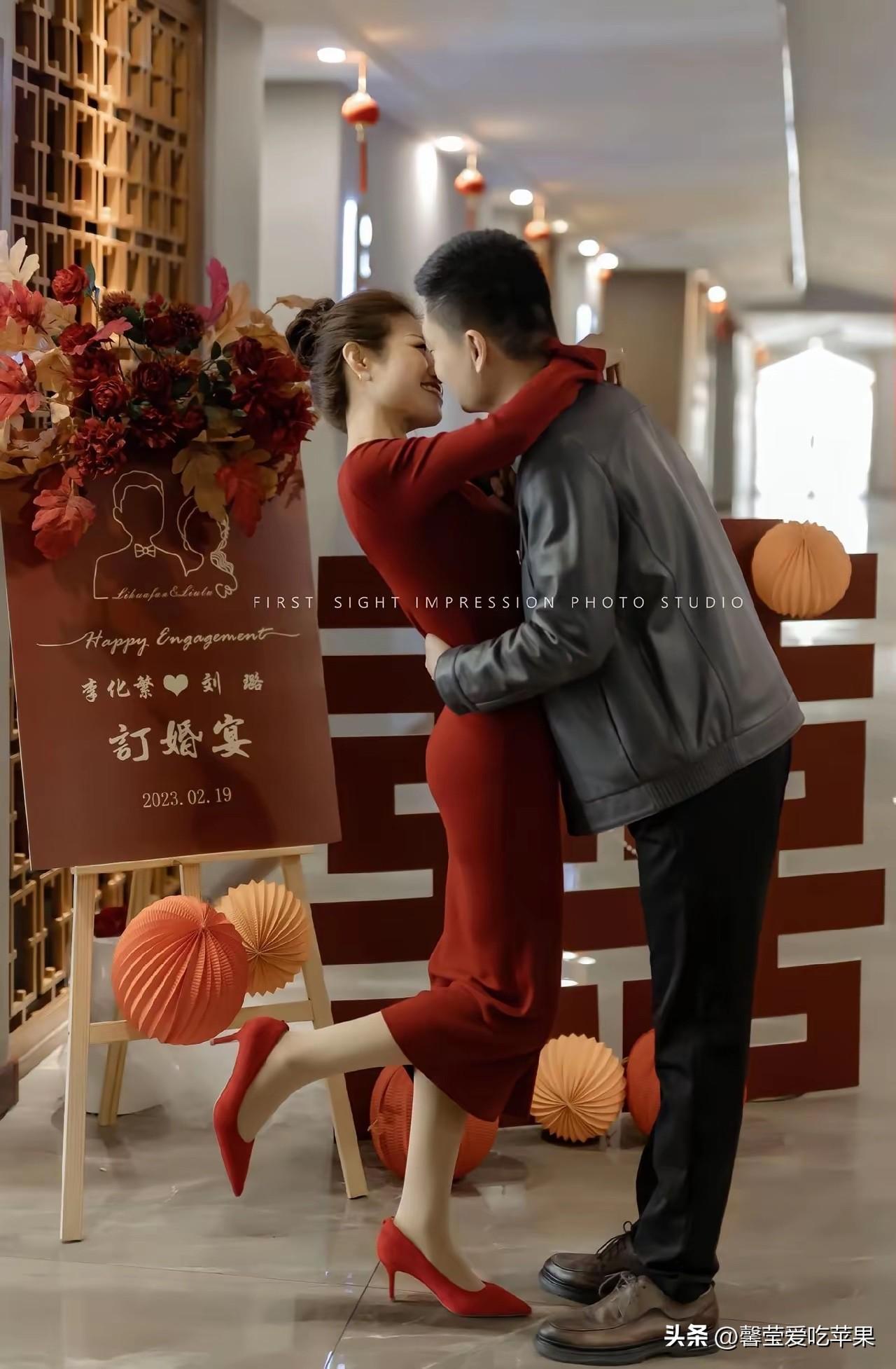 不得不说，这样的订婚仪式，越来越流行了！