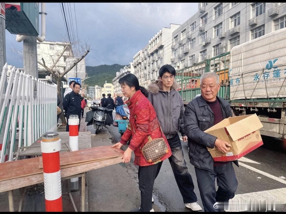 拆旧建新台州创新治理模式让秩序感与烟火气并行离职意外外泄公司数据，第一时间收回资