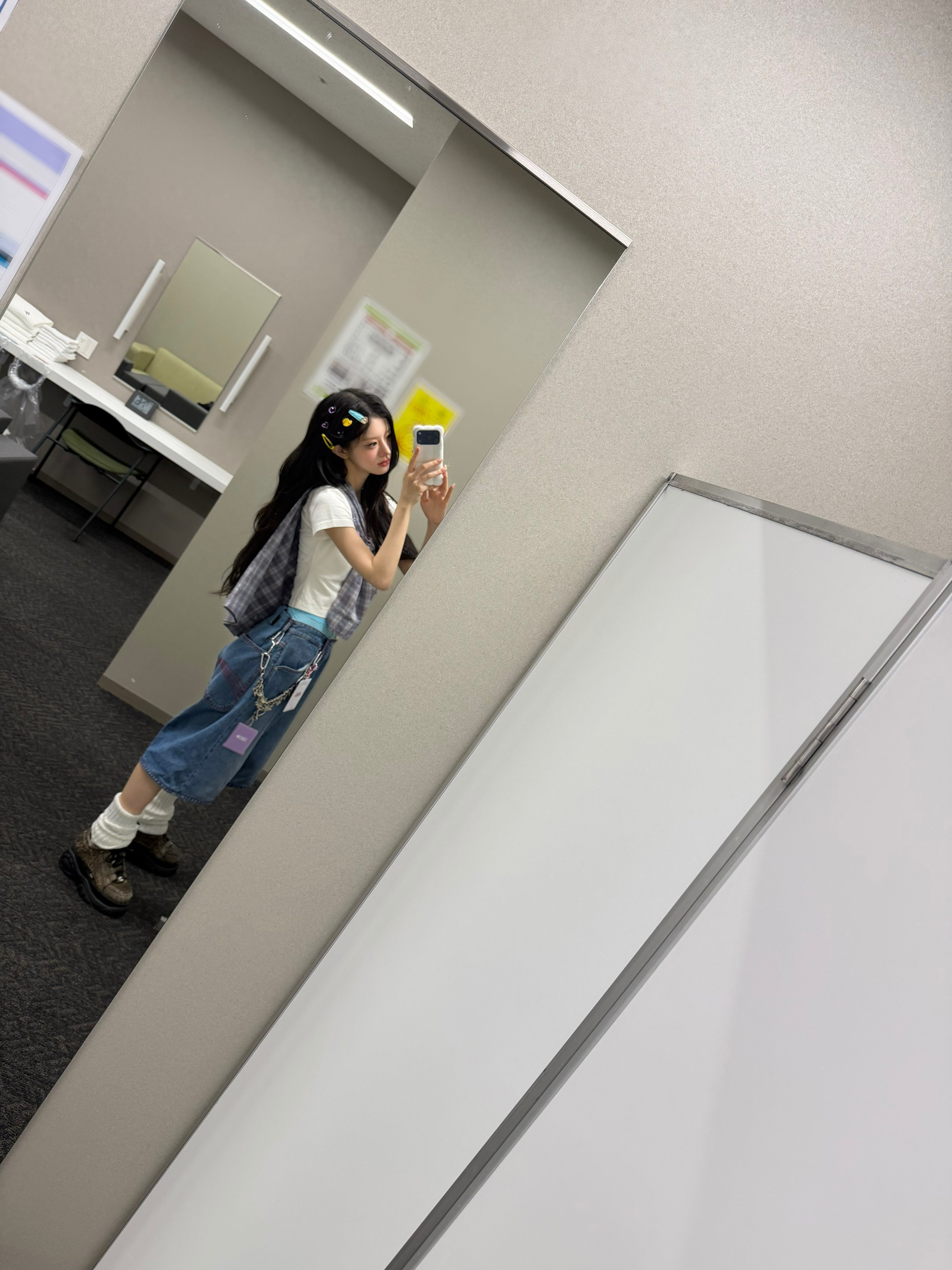 260718 Minju更新wvs神户第1天..⭐谢谢大家今天一起玩得这么开心❤
