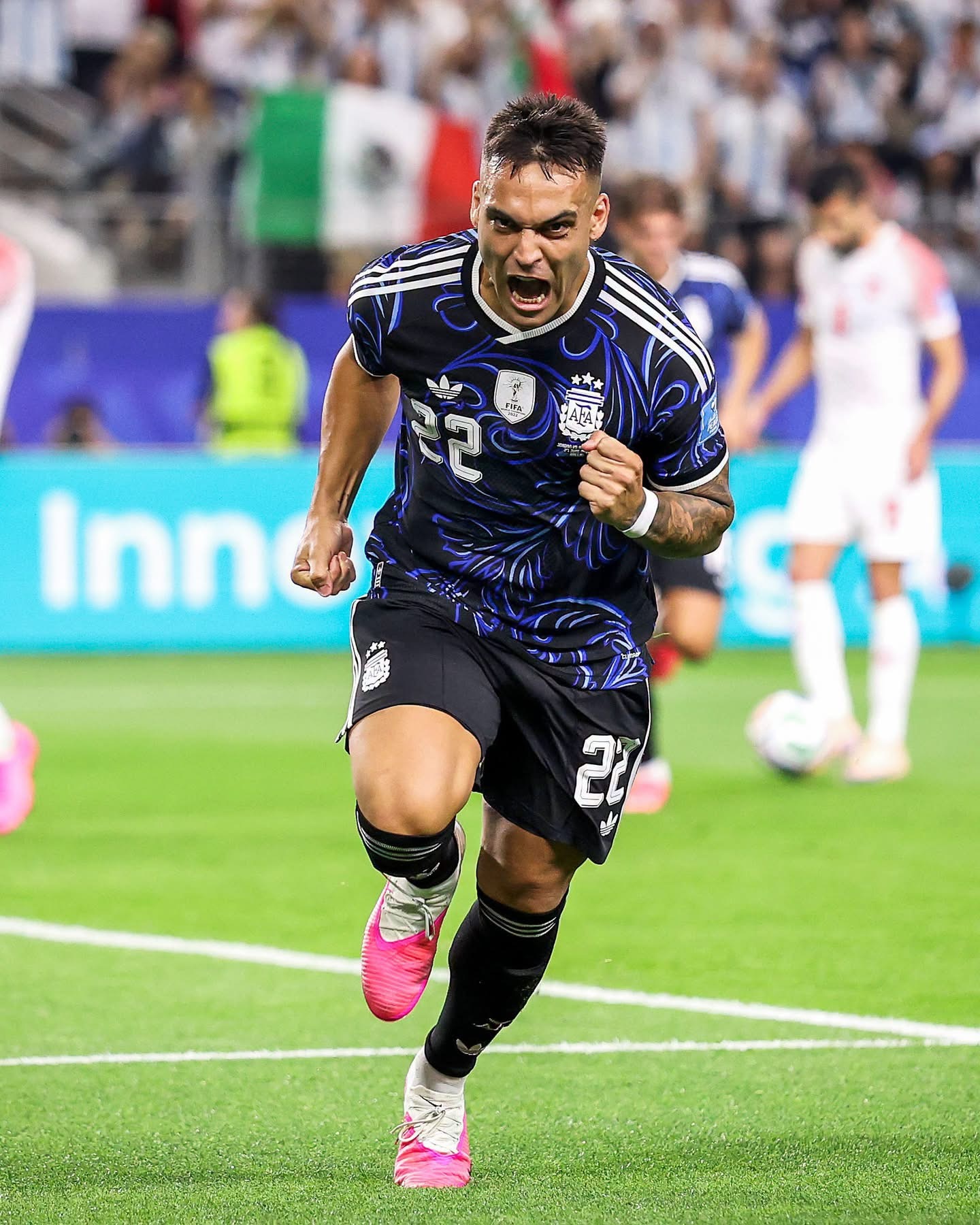 往屆冠軍慣例，都會有一位效力國際米蘭嘅球員🔵⚫️🇦🇷FIFA World 
