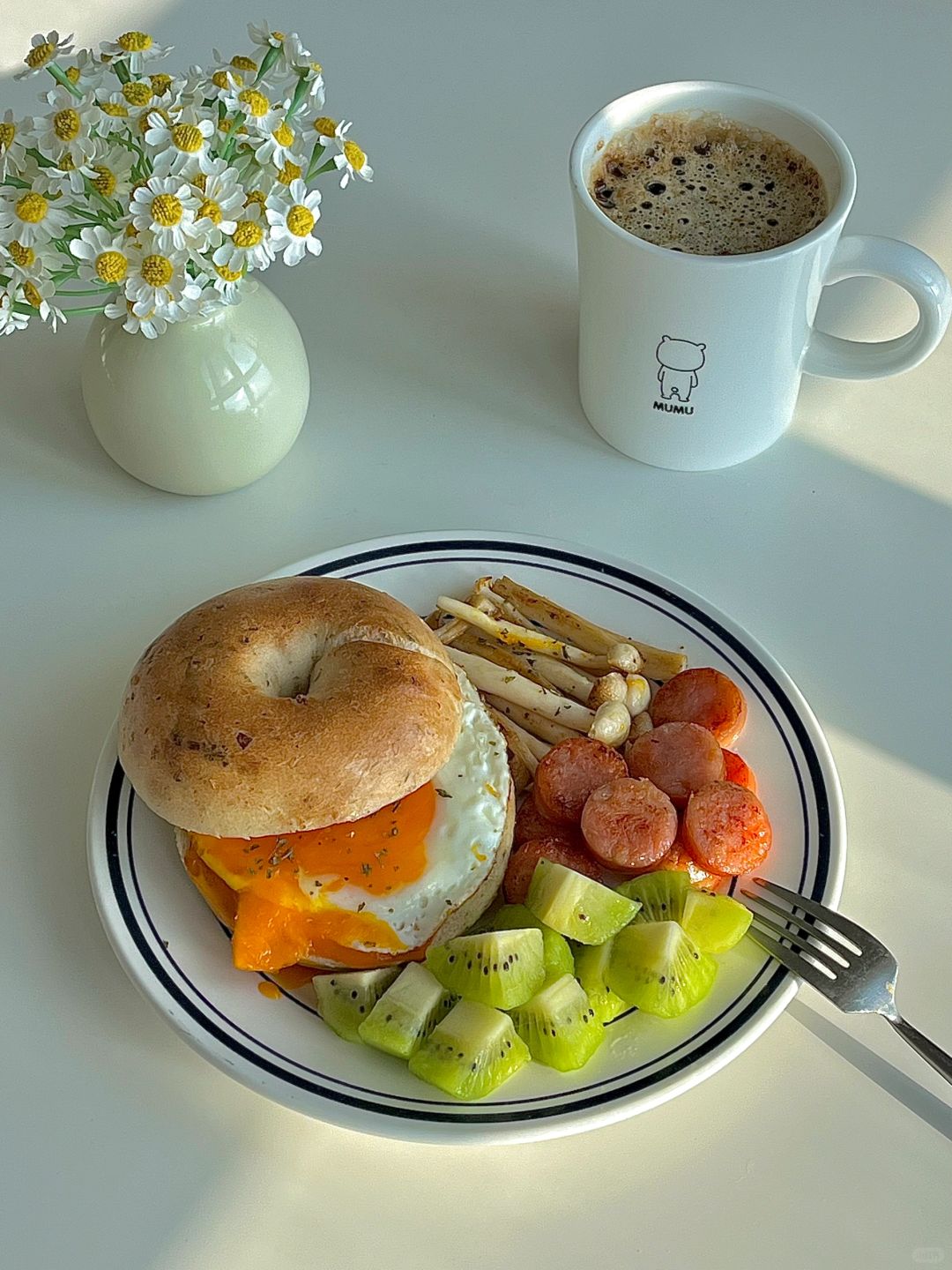 ☀️工作日早餐｜煎蛋贝果三明治早餐拼盘😋