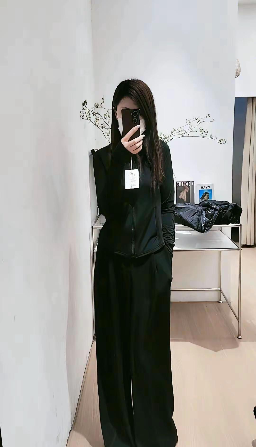 “用手机号后四位拼一句安慰”昨晚刷爆群聊，我随手把 6480 翻出来——“对不起