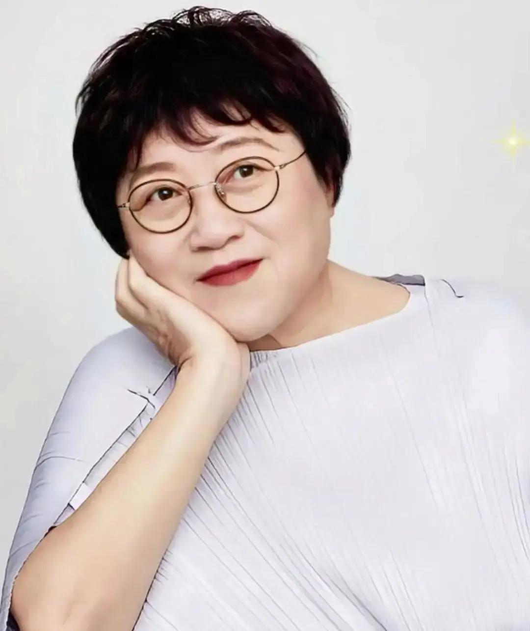男人只守住底线还不够，真正能留住婚姻的，是能力和担当。

很多男人都有过这样的误