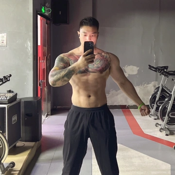 尔芙李艺