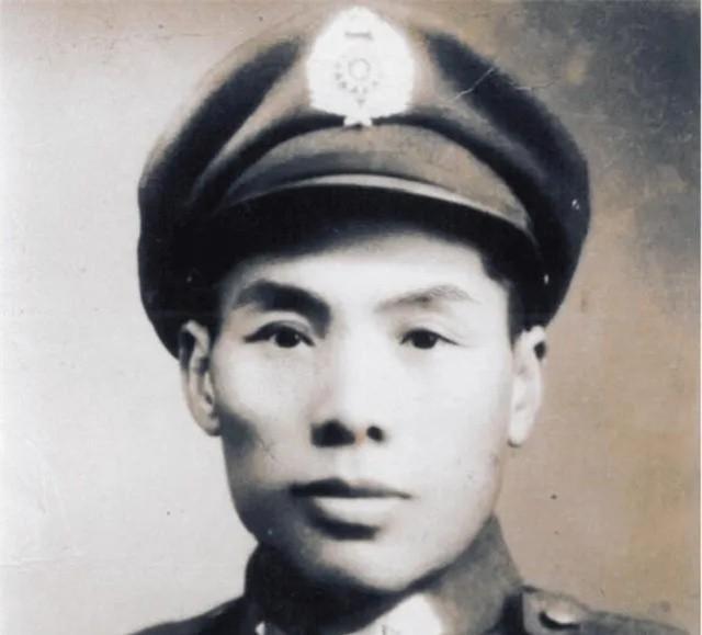 1945年，抗日老兵刘运达，娶了日本女战俘大宫静子。

四川白沙镇的祠堂里，红烛