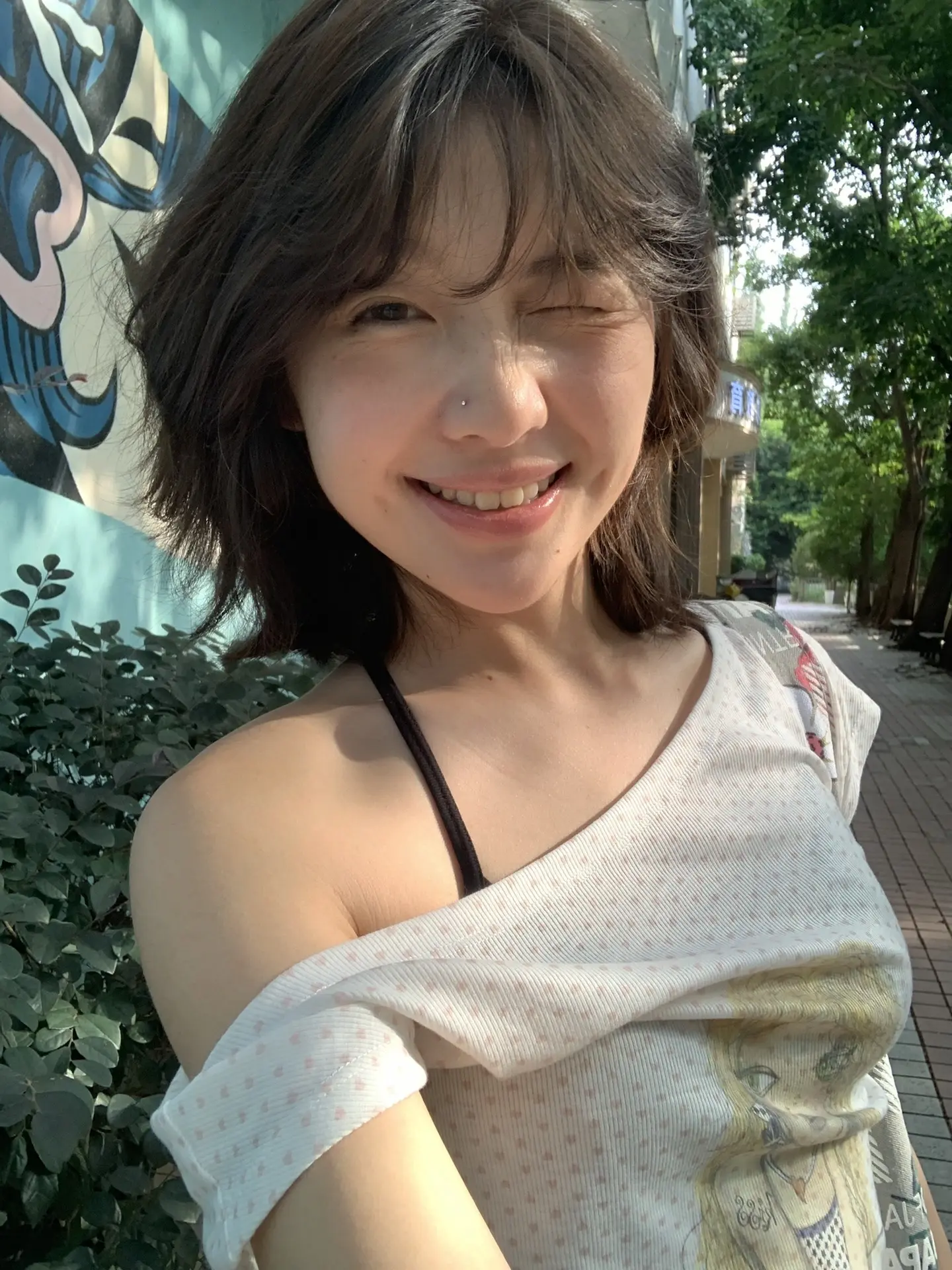 我们就这样咪咪又喵喵的过一辈子好不好呀 无粉底妆容