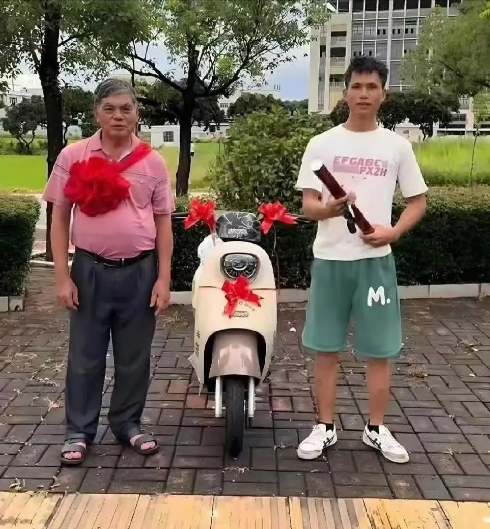 啊，这是新车销售到废品回收一条龙无缝衔接吗？