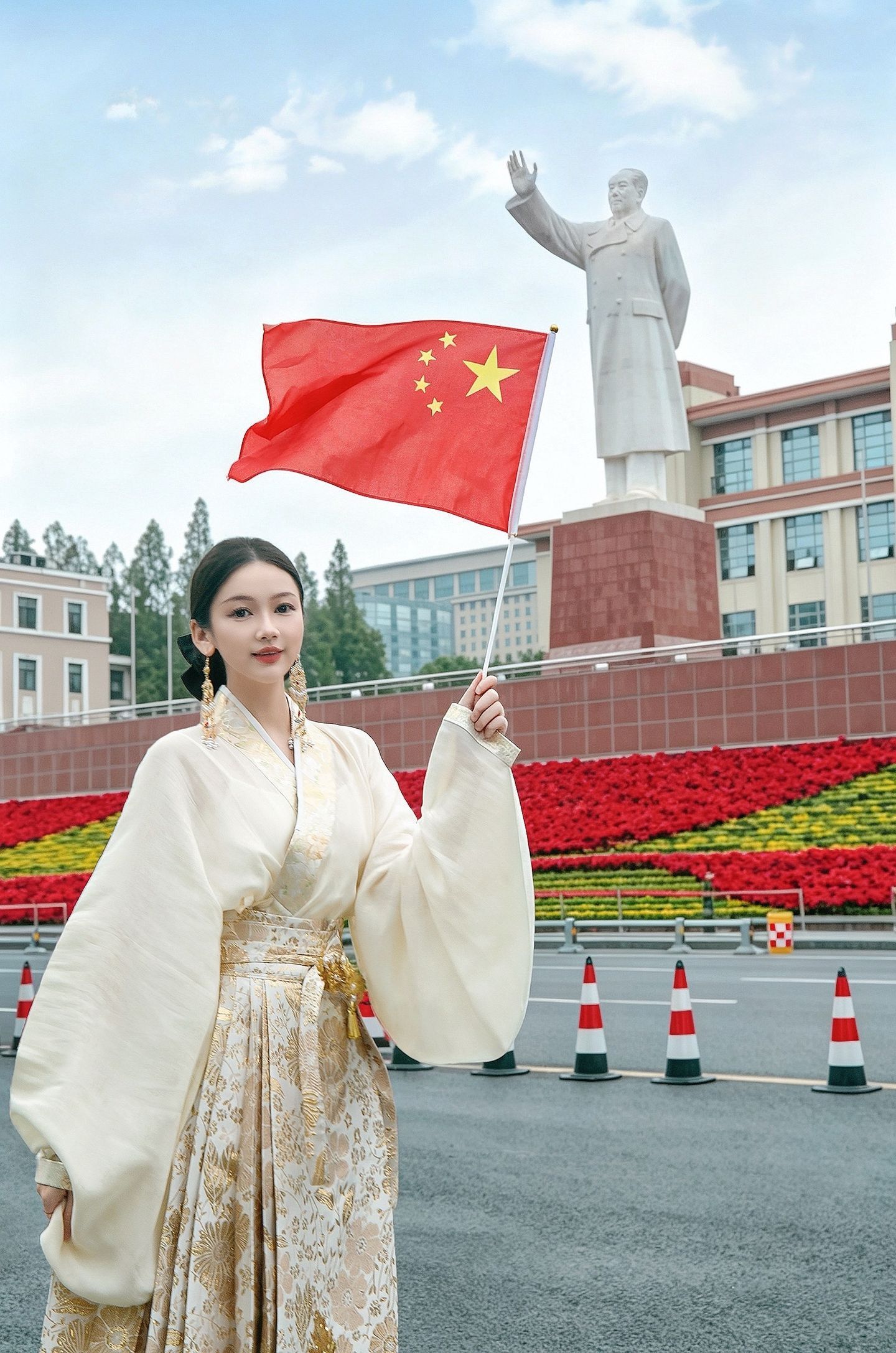 汉服真的很漂亮，非常时尚且现代，审美完全不落后，甚至还在领先中。明制汉服汉服 ​