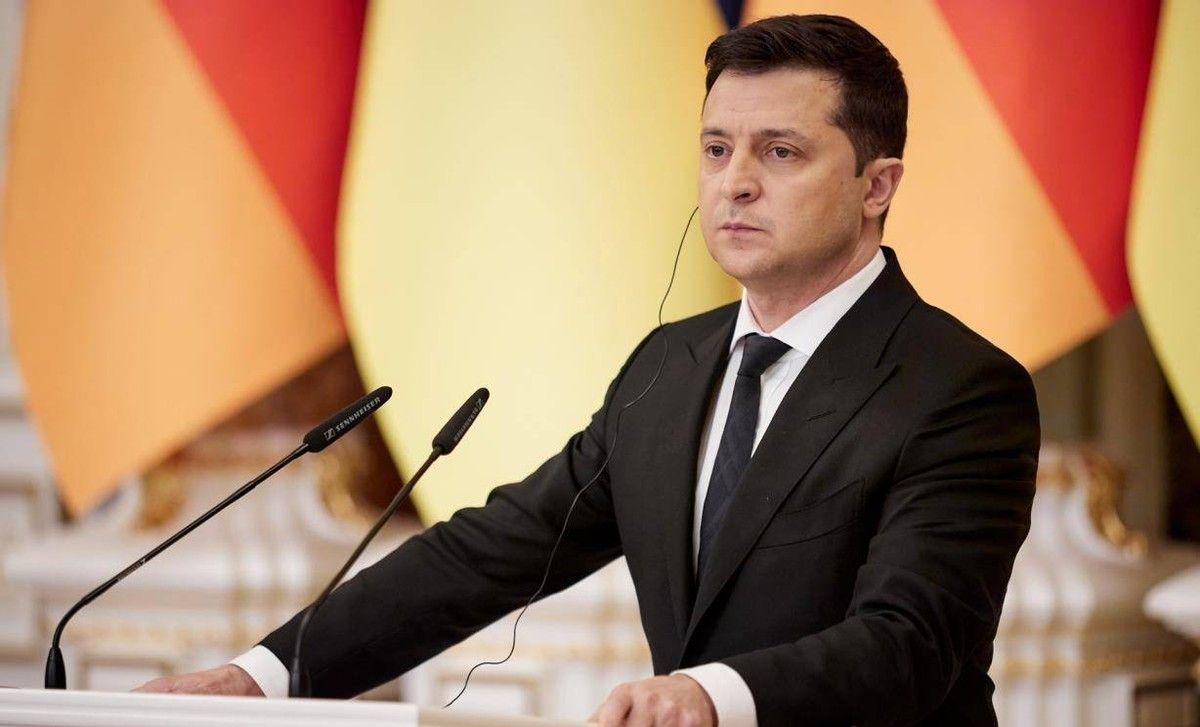 新官上任的俄罗斯狠人将军也就是，这次俄乌战争特别军事行动总指挥的苏洛维金，仿佛是