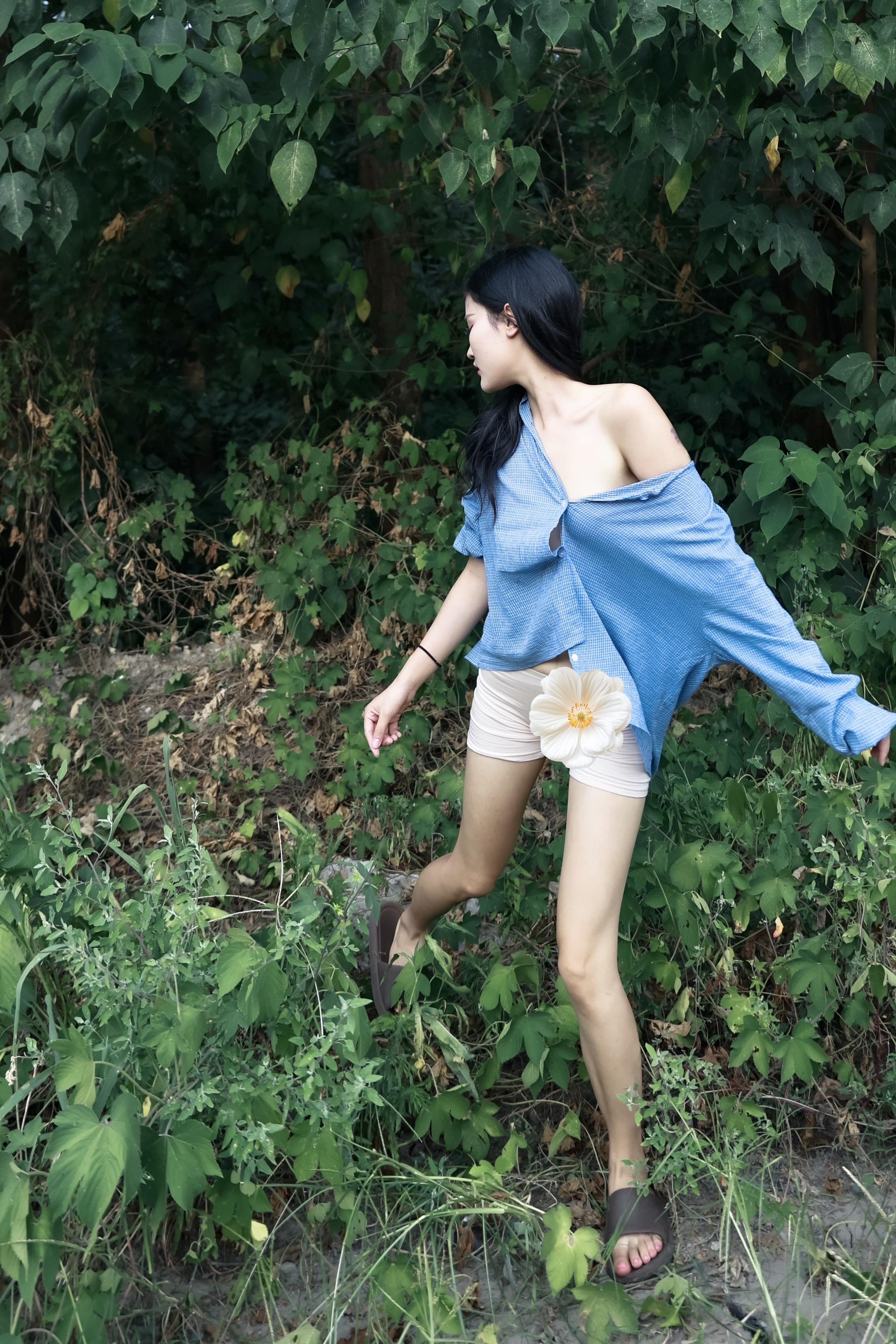 阳光明媚的午后时光。《户外慵懒写真》