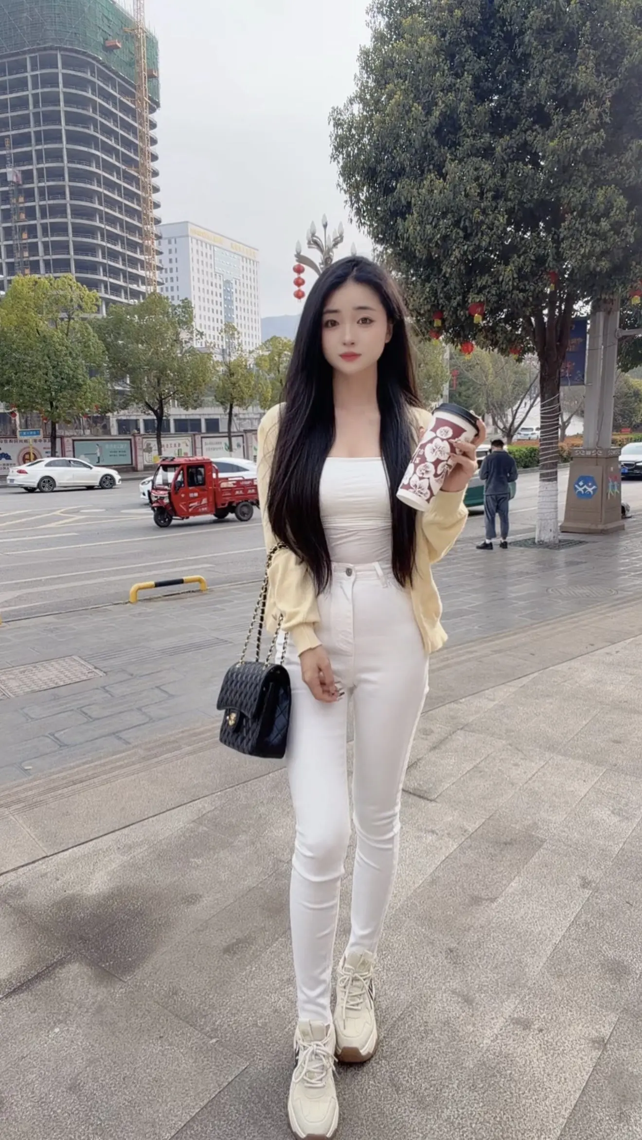 奶茶一杯快乐加倍