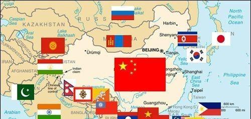朝鲜的靠山是俄罗斯，不是中国，中亚五国的老大也是俄罗斯，而不是中国。中国身后没有