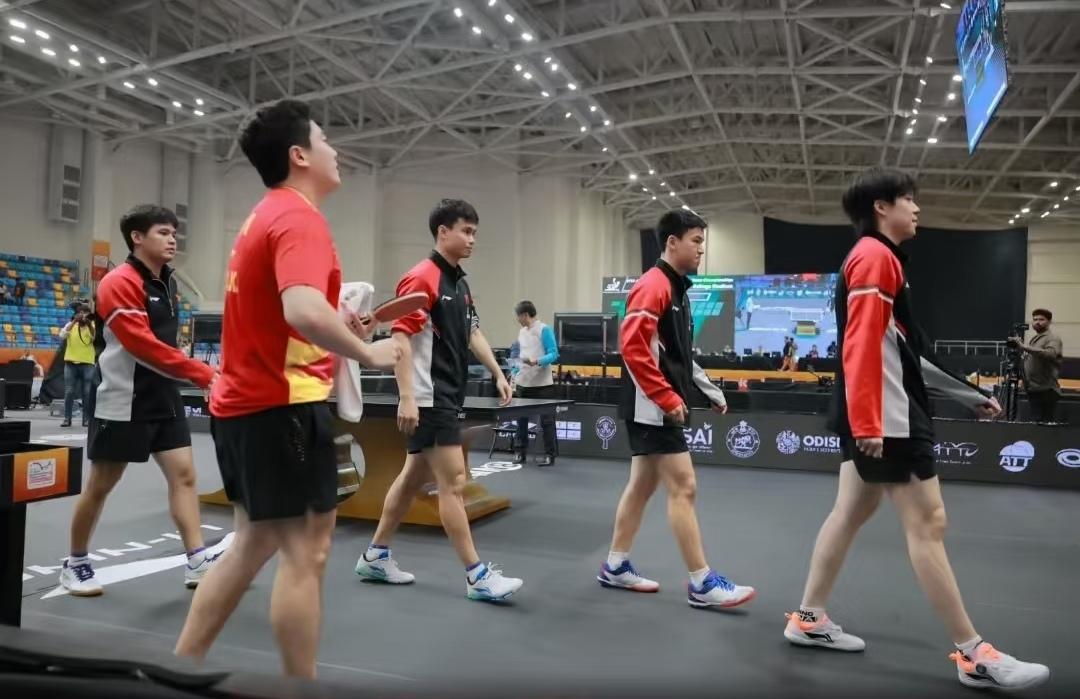 国乒男团伦敦阵容定了！这五虎将，稳了！💪
 
官宣了！2026伦敦世乒赛男团阵