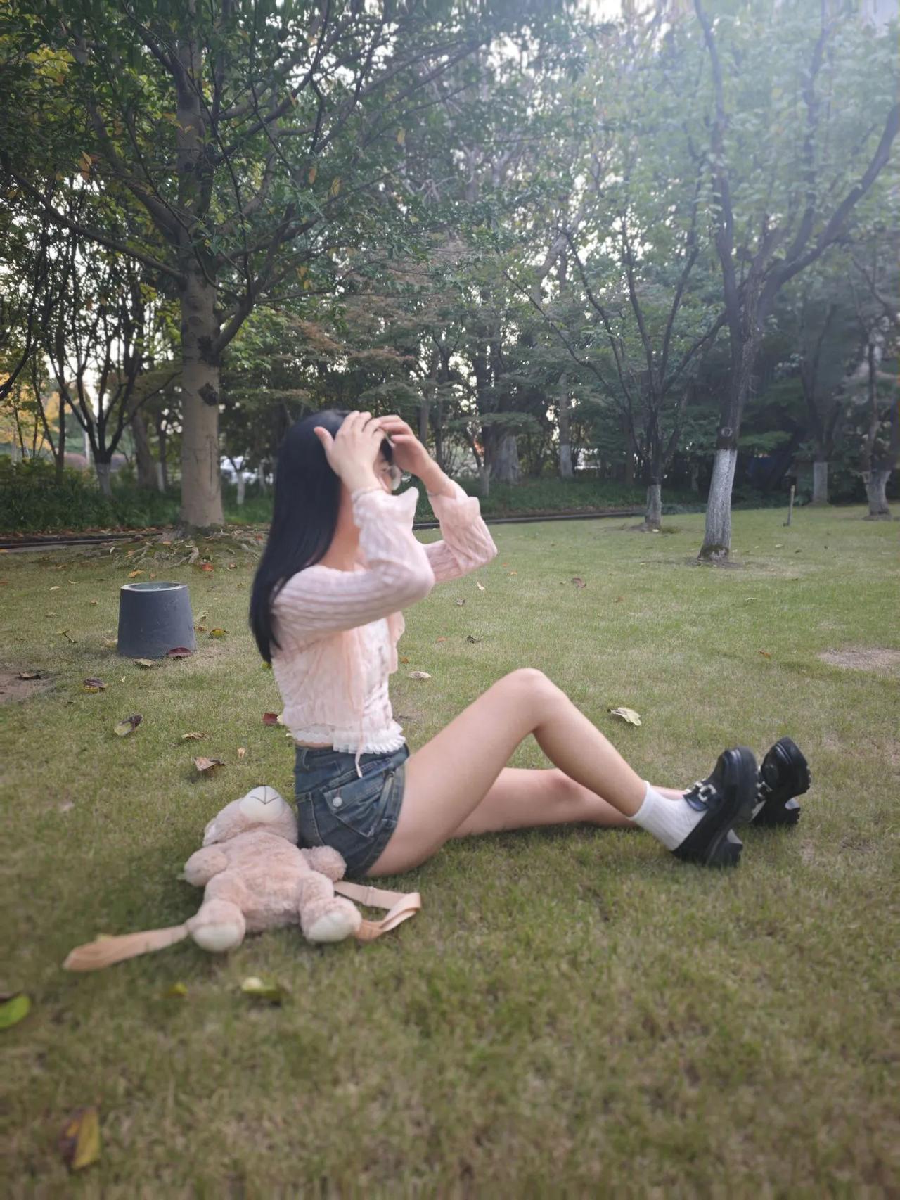 青春靓丽好身材 让随拍成为生活的记忆 美腿控