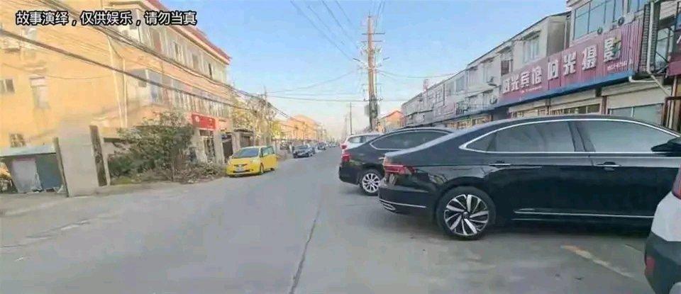 39岁饺子馆老板的离世令人唏嘘。他每天起早贪黑，经营着饺子馆，生意不好、平台抽成