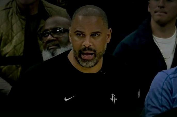 火箭的灵魂终于回来了！！！

知耻而后勇：在火箭连续被西部倒数前三耻辱逆转之后，