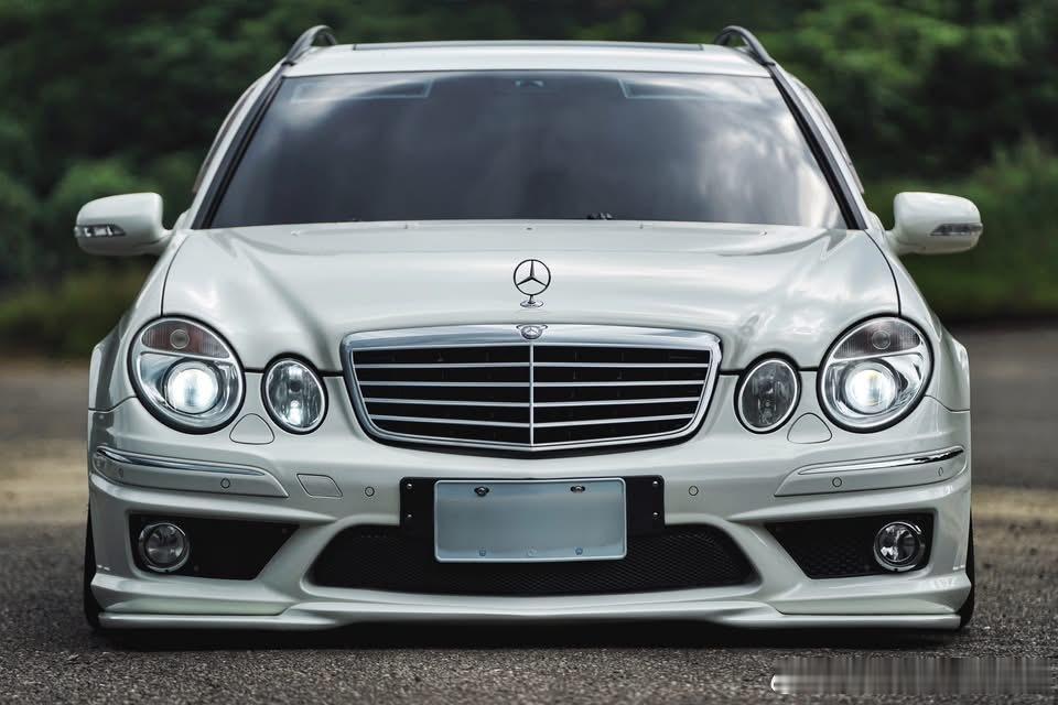 台湾老车🇩🇪Benz S211 E55 AMG Wagon ​​​