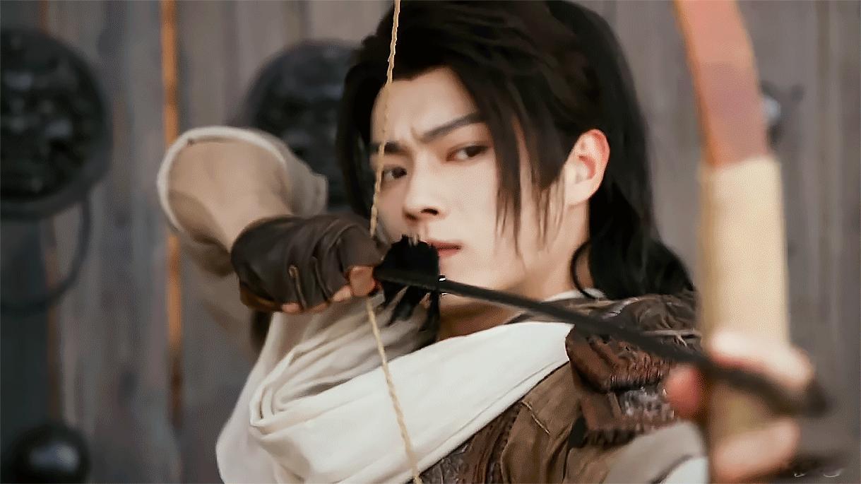 成为老so剧粉一直追剧的开始其实是十七郎，后面正儿八经追许凯是因为看完了承欢记给