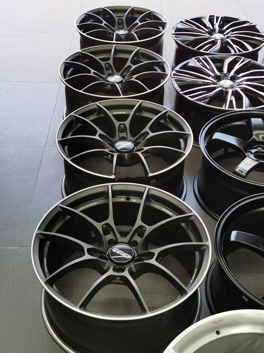 心情件： 日本 19寸RAYS G025 MK 颜色5X112，前9-27，后1