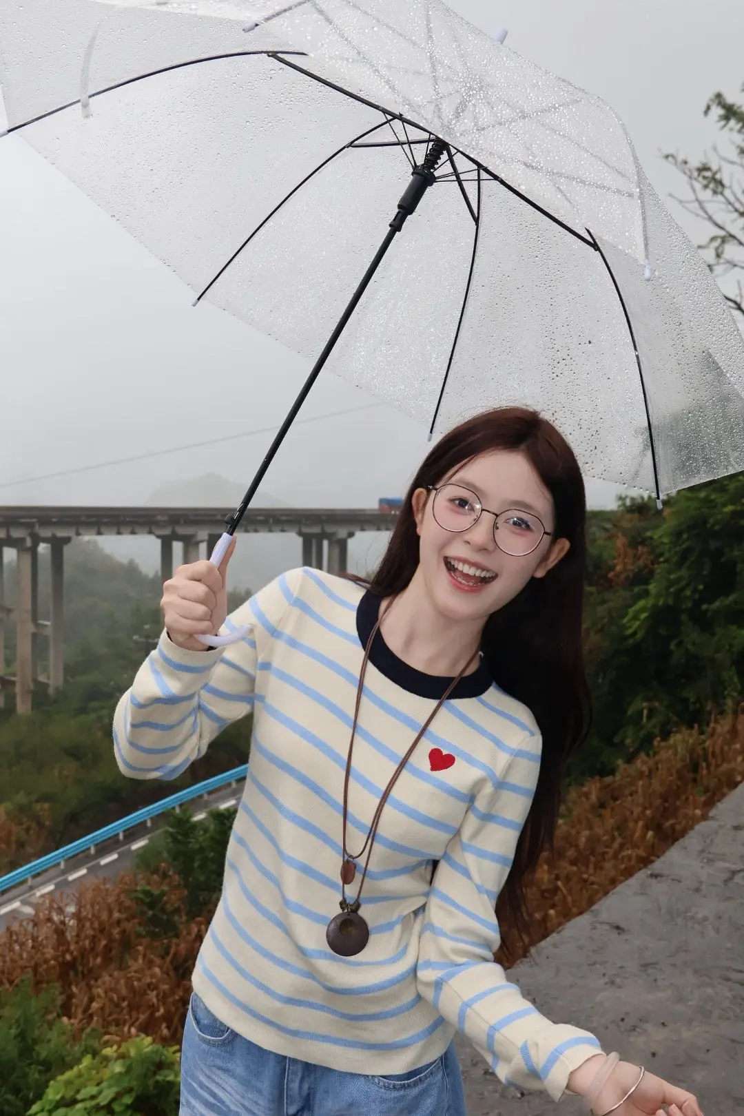 马上又要过年了，你今年回家吗。