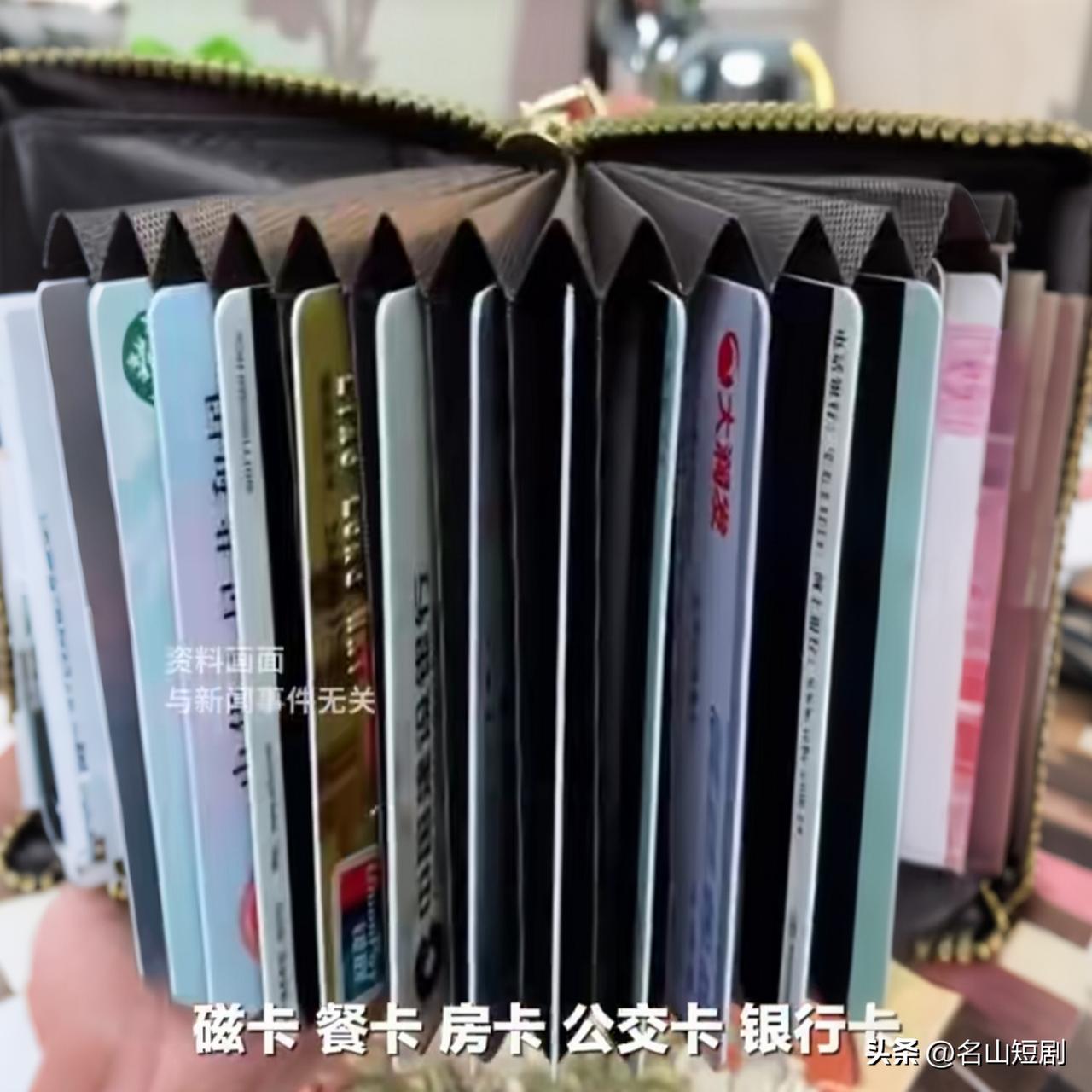 这不是危言耸听，2026年考场安检规则已经全面"大洗牌"了！

我有个朋友家的孩
