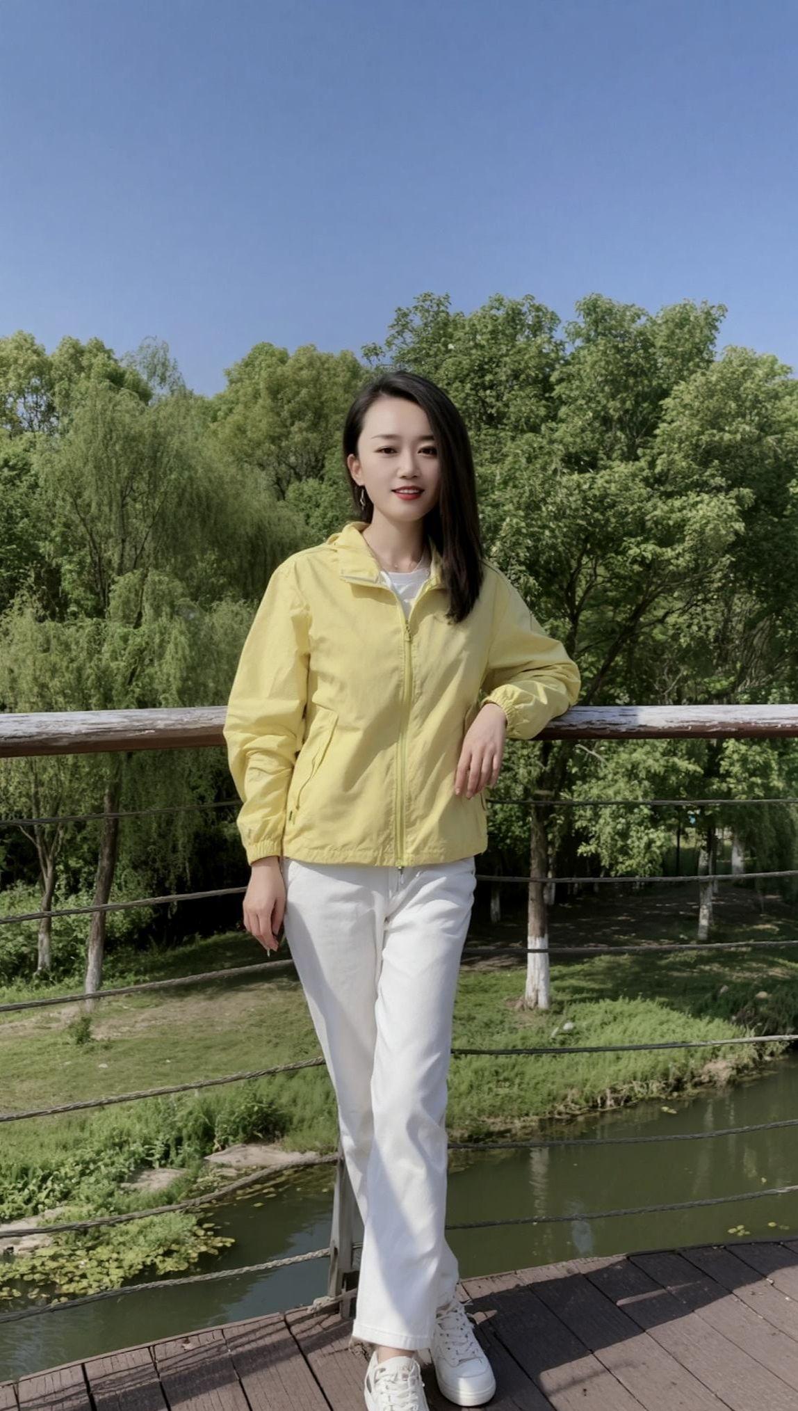 挺喜欢现在的自己，能忍一肚子的情绪，还装做没事的样子…… AI户外清新照