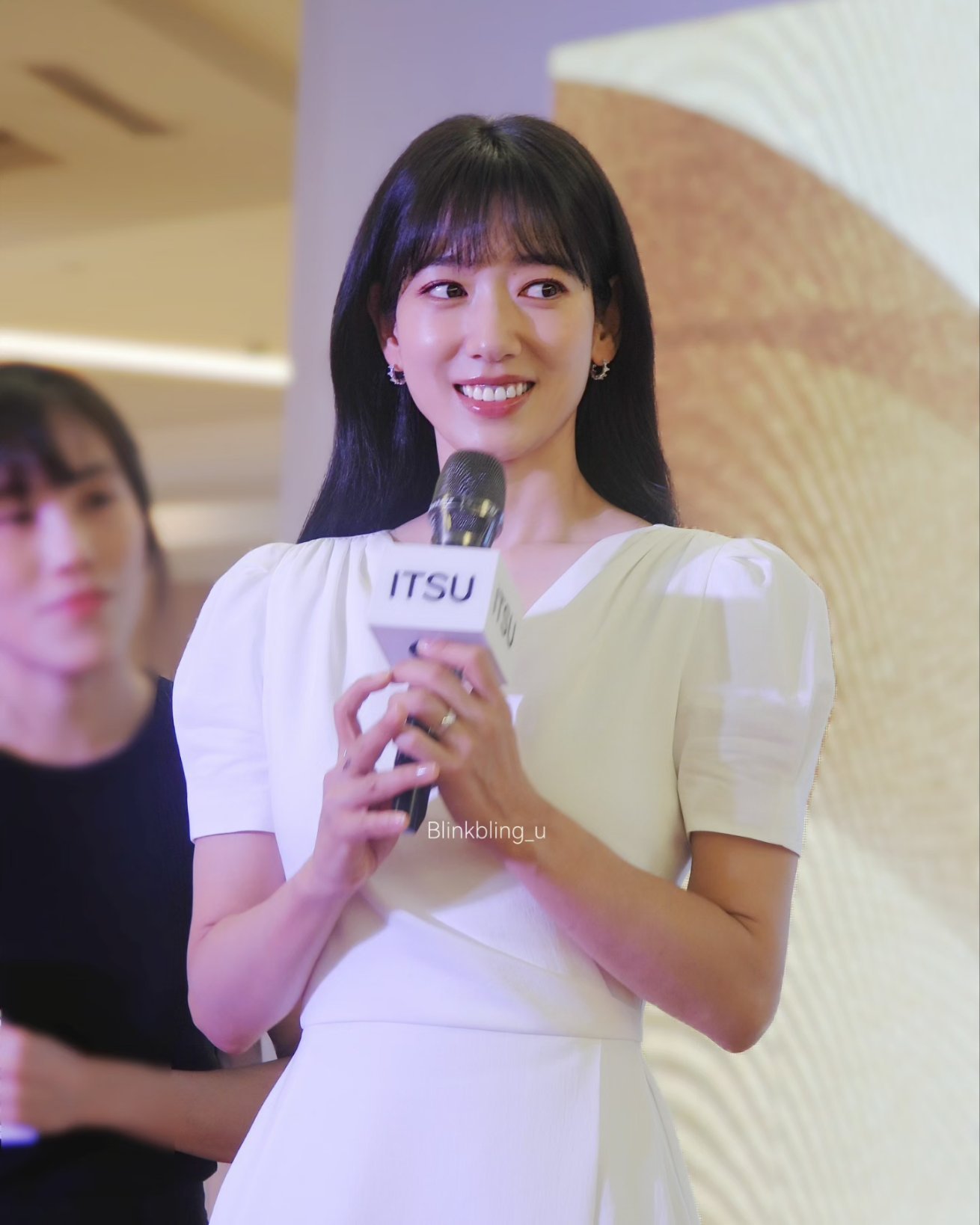朴信惠[超话] ✨MissUndercoverBoss 250727朴信惠 马来