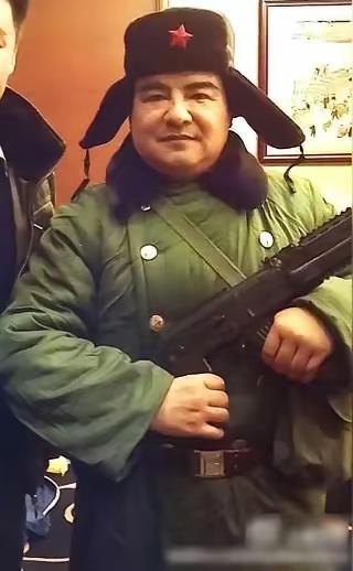 标哥的钱到底哪儿来的？说实话，很多人跟我一样——真心佩服他做公益，但也忍不住嘀咕