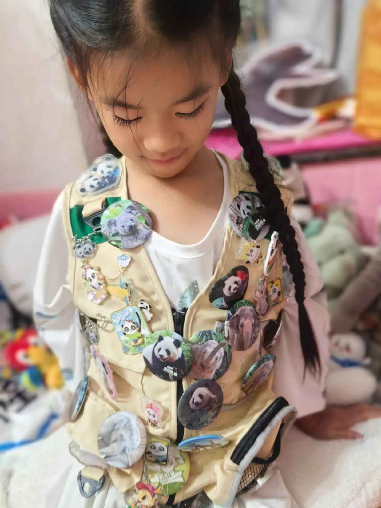 动物园小小探险家😄这小马甲够酷的😎