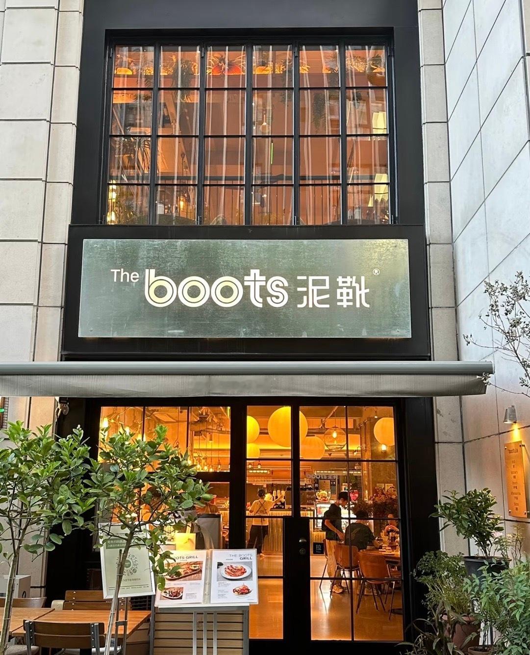 我的年度美食清单  把我2025年的“年度餐厅”，颁给杭州嘉里中心的泥靴！这一年