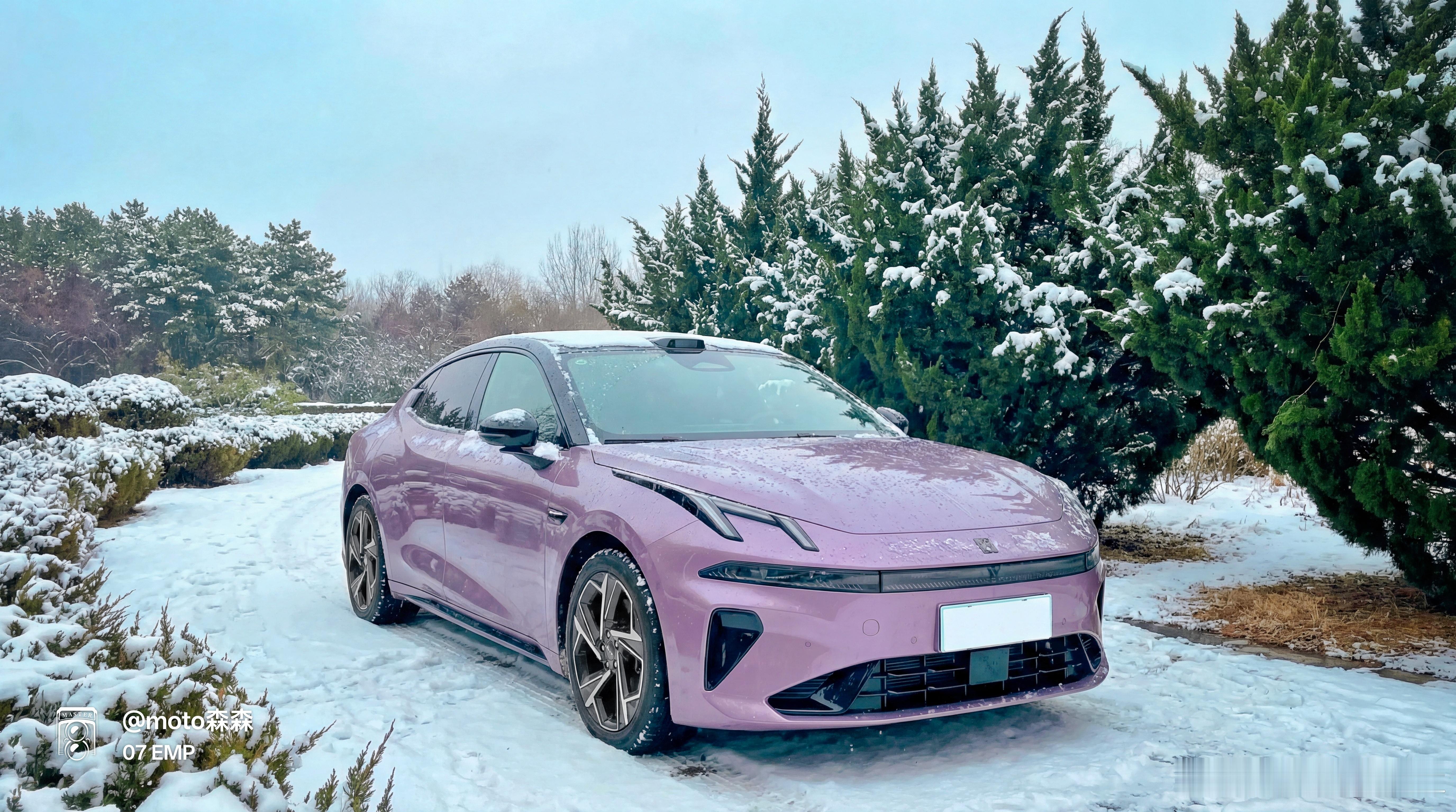 继续发存货领克07