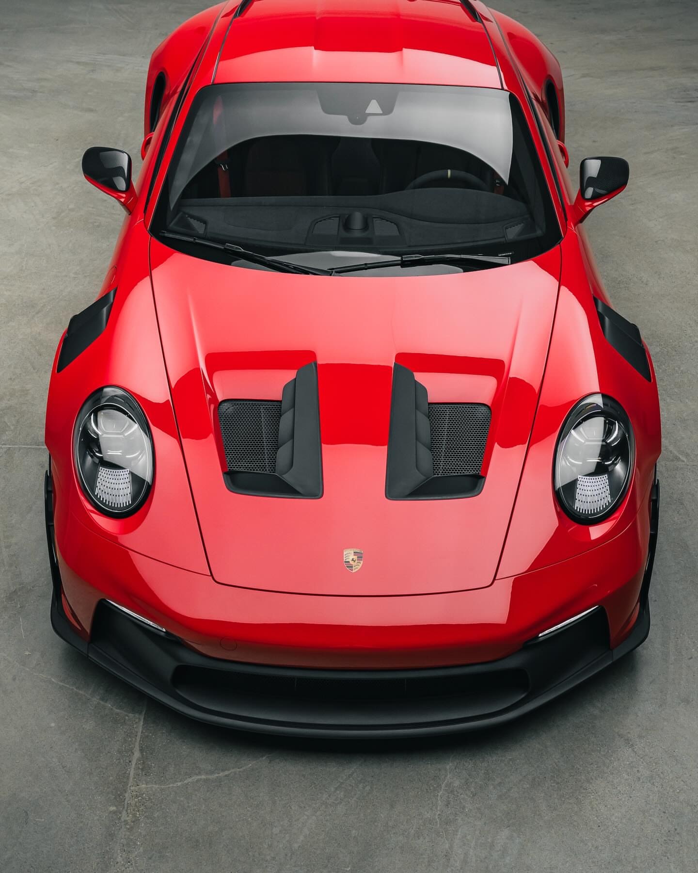为巅峰而生，却几乎无法容忍其他一切 🏎️Porsche 992GT3RS ❤️
