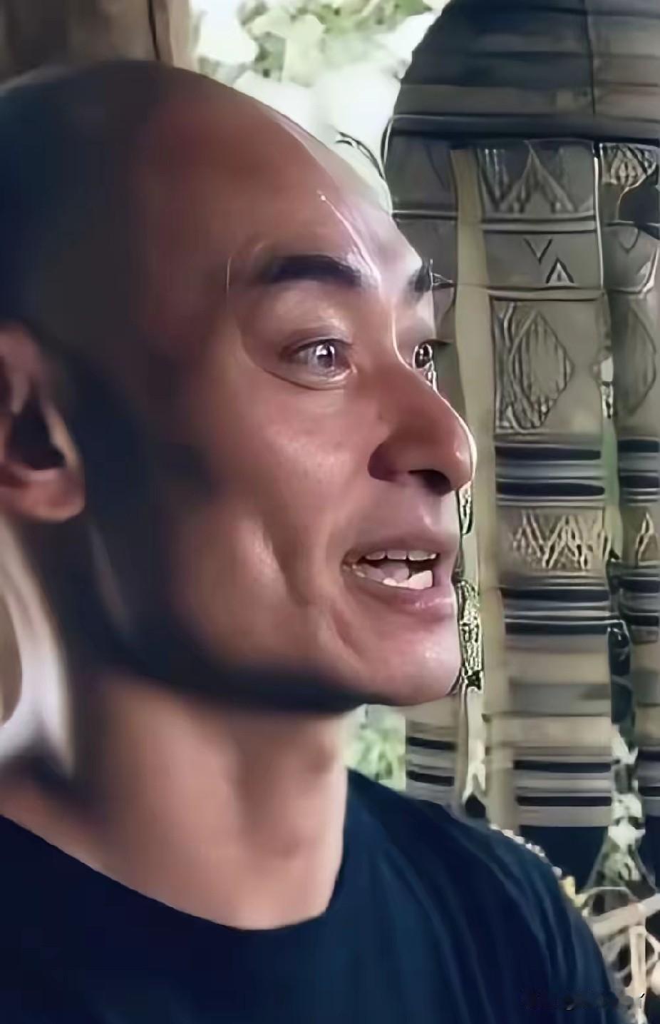 你说离奇不离奇？
事情已经都闹到国外去了，直到现在都没一个处理结果。也没人能挖出