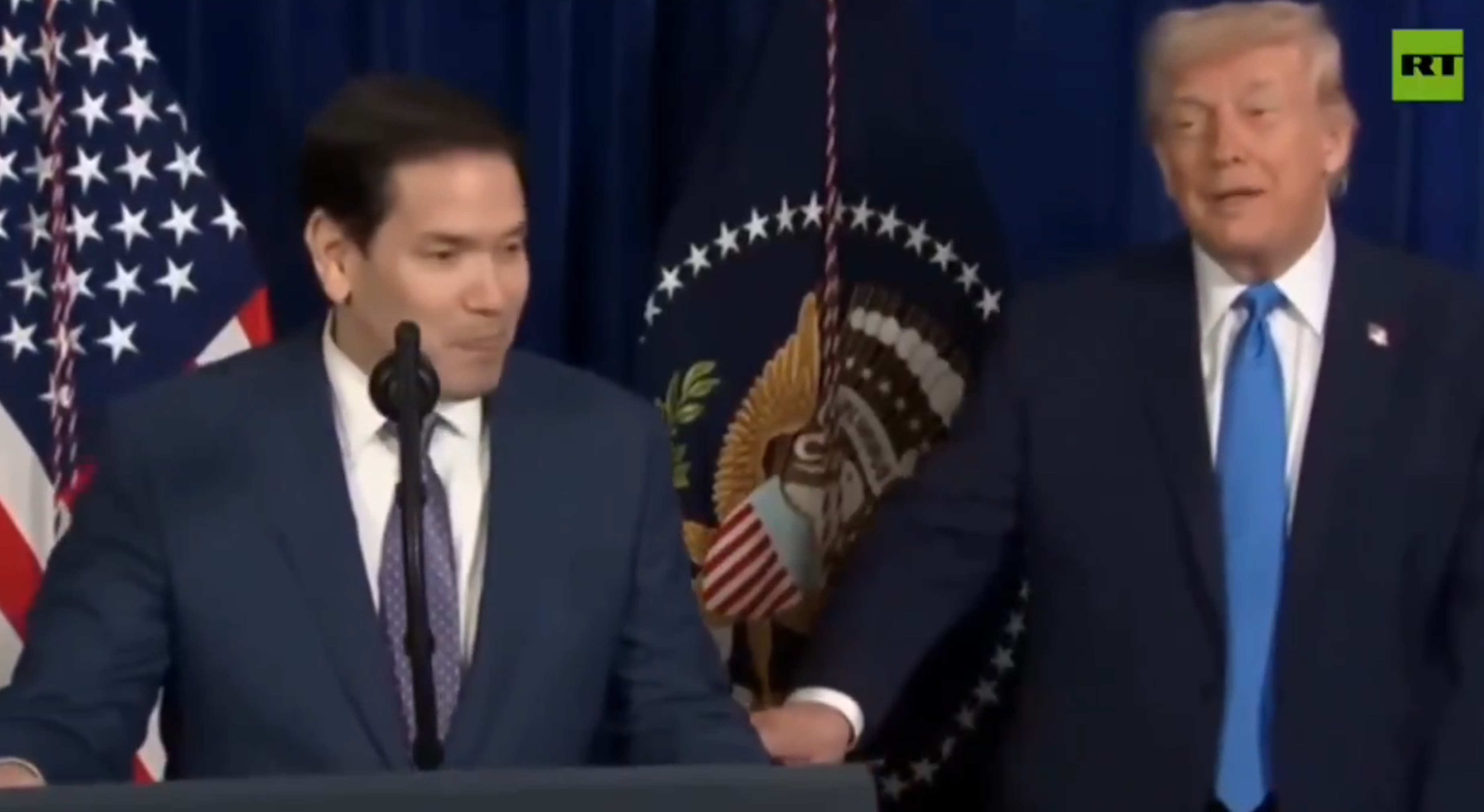 🔻有人问马杜罗 5000 万美元的赏金怎么办？🔻鲁比奥说了，不给了。“看来我