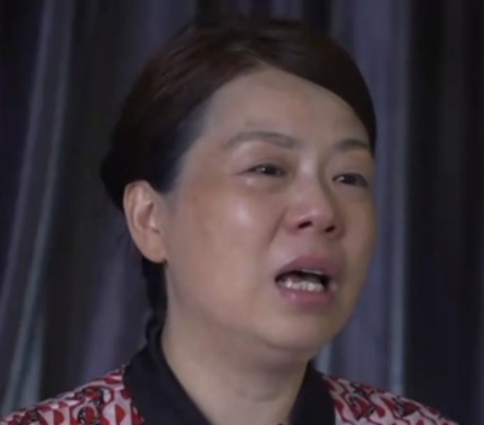 二八事件气人一幕！
被告赖52万救命钱，
还逼许敏写声明



许敏的52万欠条