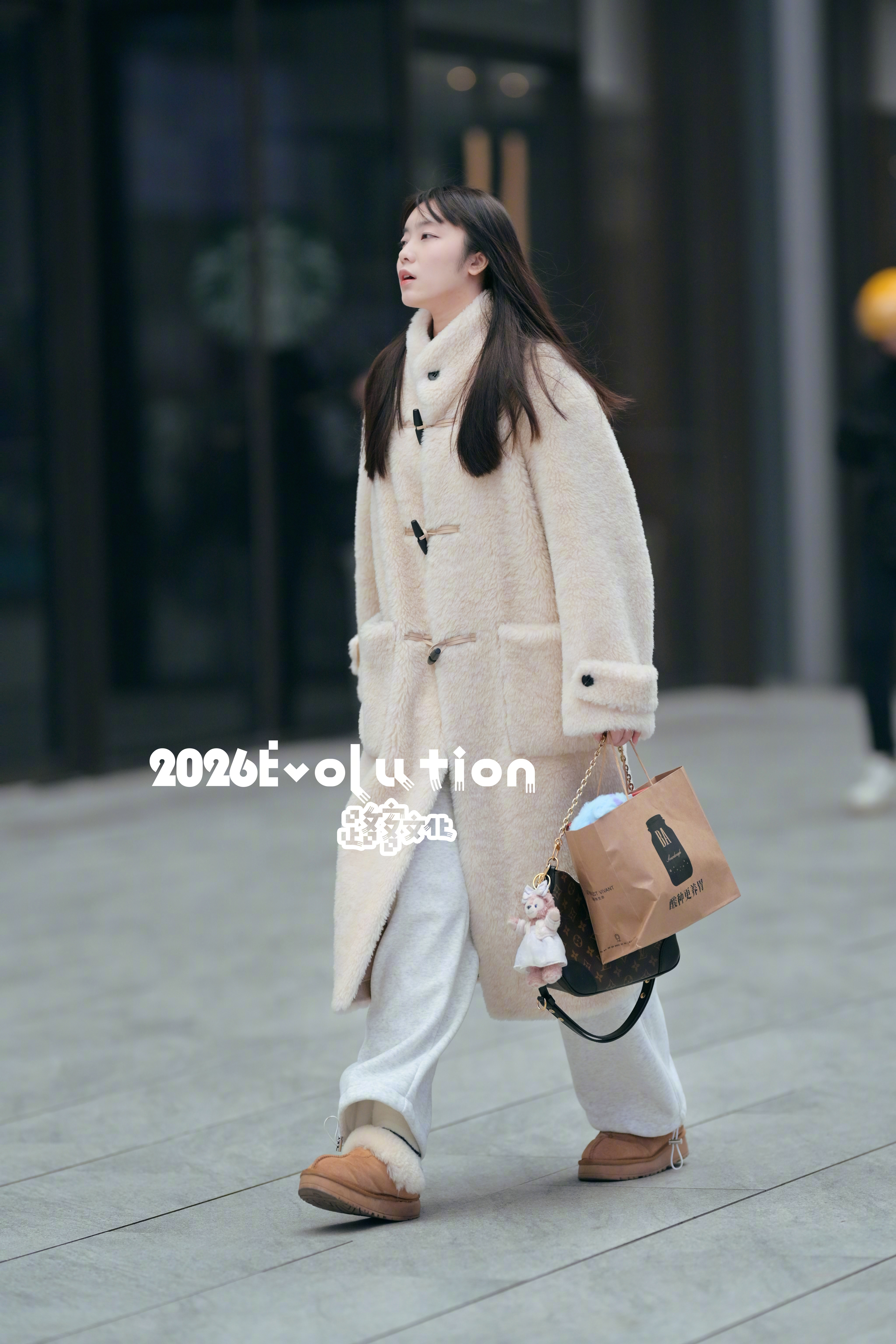 前段时间有点冷穿什么的都有 