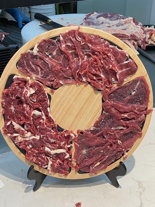 长沙同学会新据点！牛肉丸弹哭体育生🏀