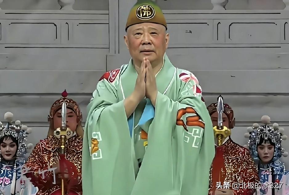 对于郭德纲歪曲篡改红歌事件，今日武汉市文化和旅游局发布处理通报。
首先，确认此事