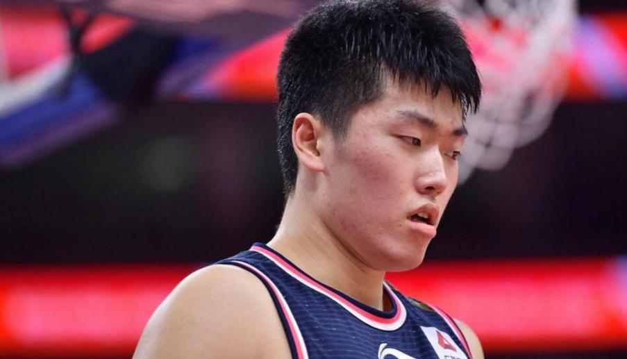 广东男篮调整参赛阵容！

进入9月下旬，广东宏远真正要处理的已经不是谁能在热身赛