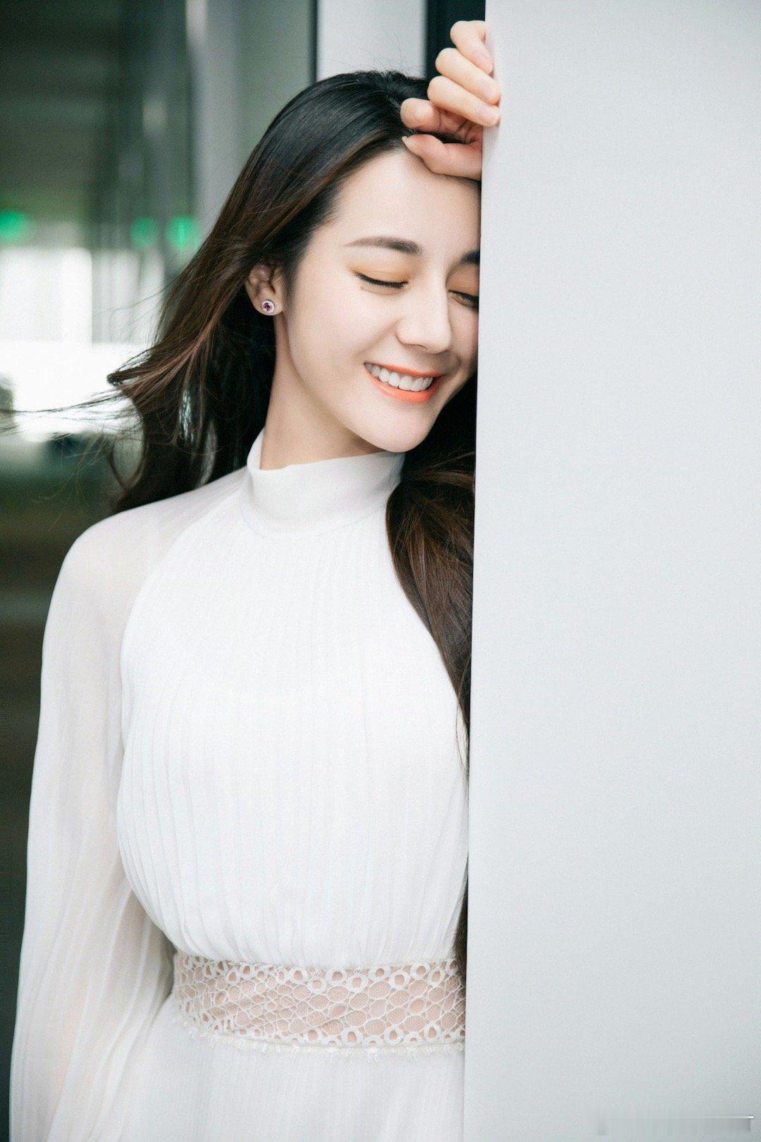 그녀는 나의 백월광이에요