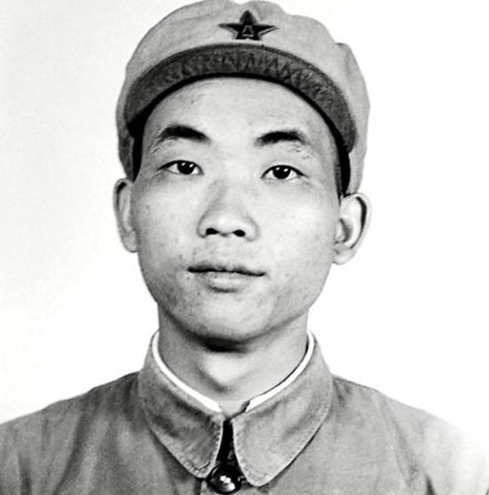 胡修道，被称为“单兵战神”，他一人坚守战地一整天，打退敌人40余次的进攻。他一个